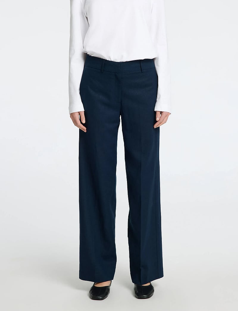Selected - SLFTANIA-RITA MW WIDE PANT NOOS - linased püksid - dark sapphire - 0