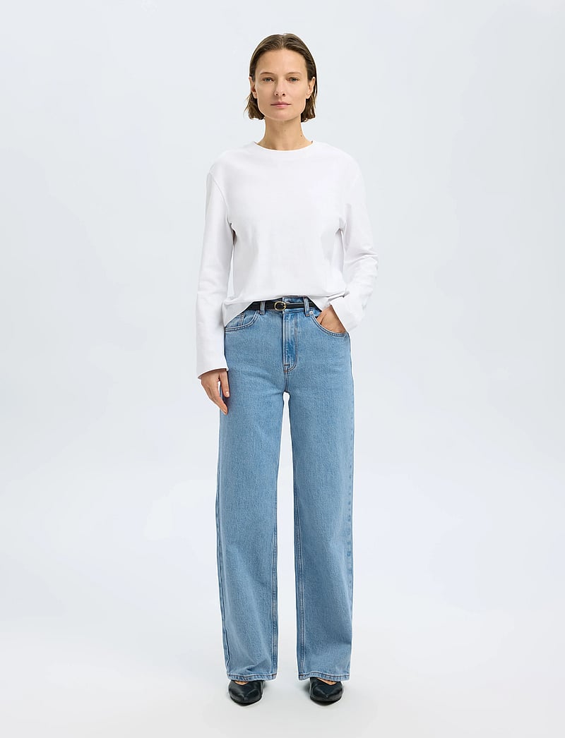 Selected - SLFALICE HW WIDE LONG LIG BLU JEANS NOOS - hosen mit weitem bein - light blue denim - 3