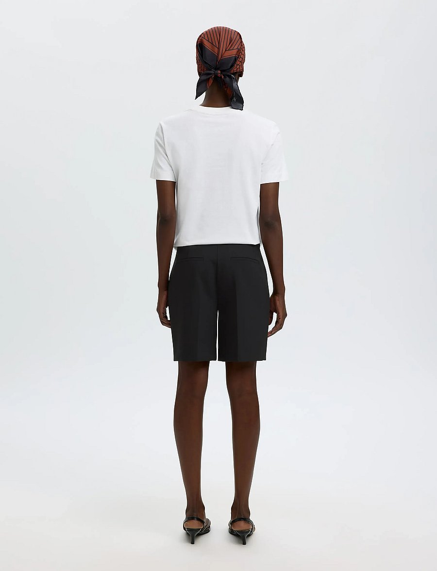 Selected - SLWRITA HW SHORTS FD - chino-shorts - black - 2