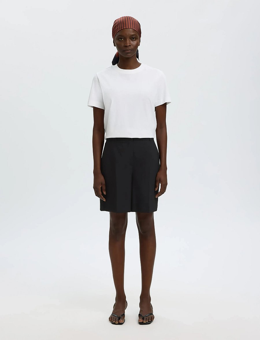 Selected - SLWRITA HW SHORTS FD - chino-shorts - black - 3