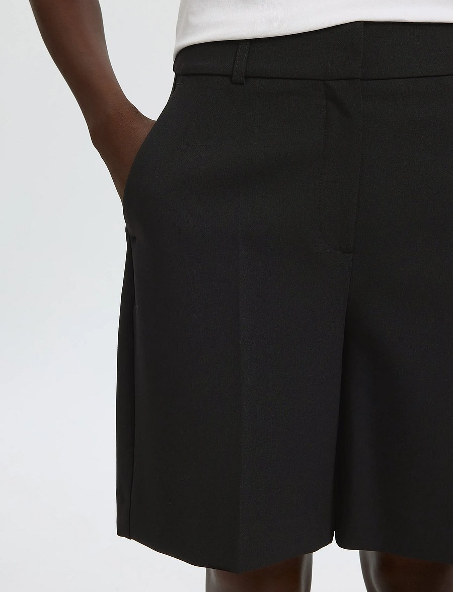 Selected - SLWRITA HW SHORTS FD - chino-shorts - black - 4