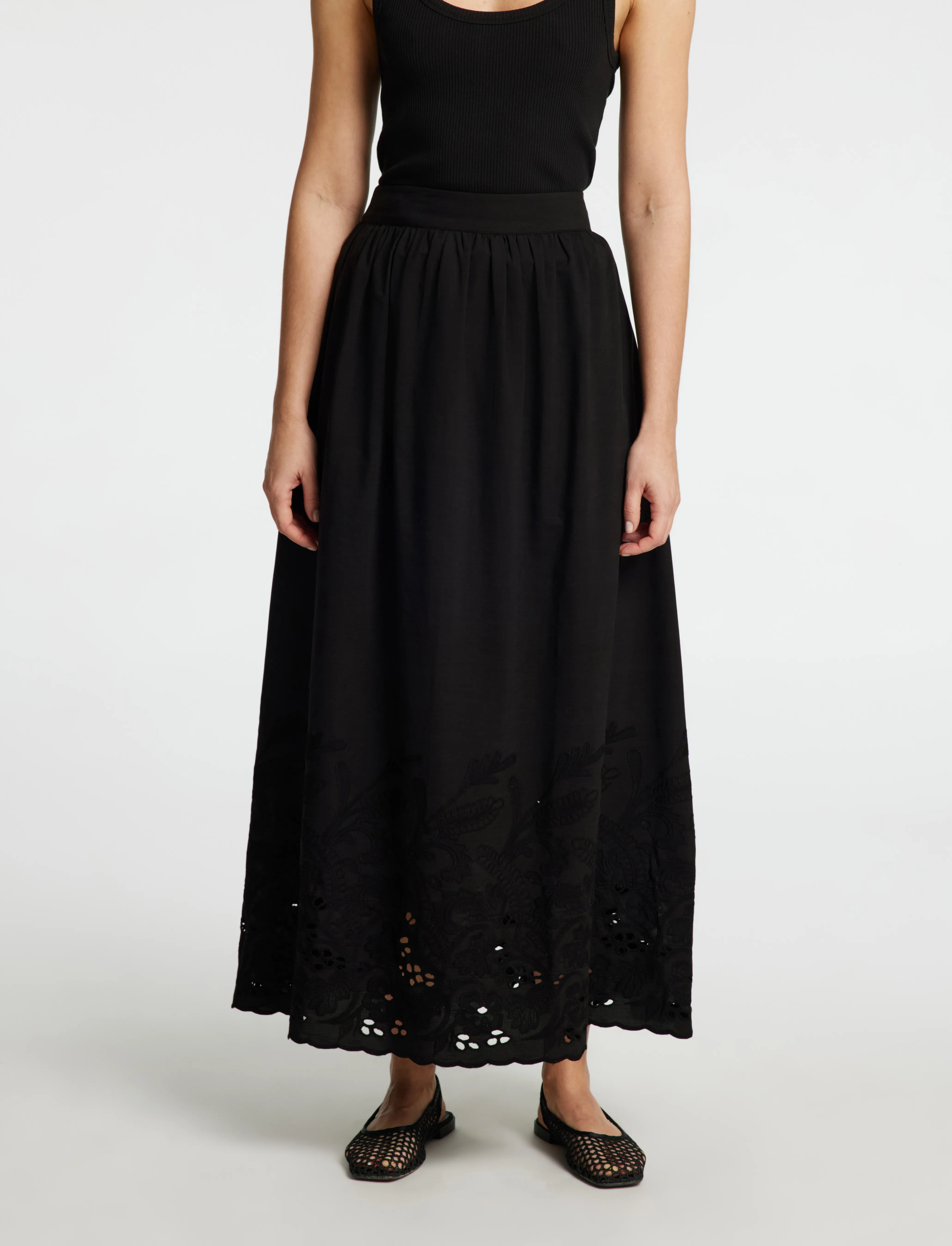 Selected SLFDAHLIA HW ANKLE BRODERI SKIRT B - Seelikud - BLACK / black