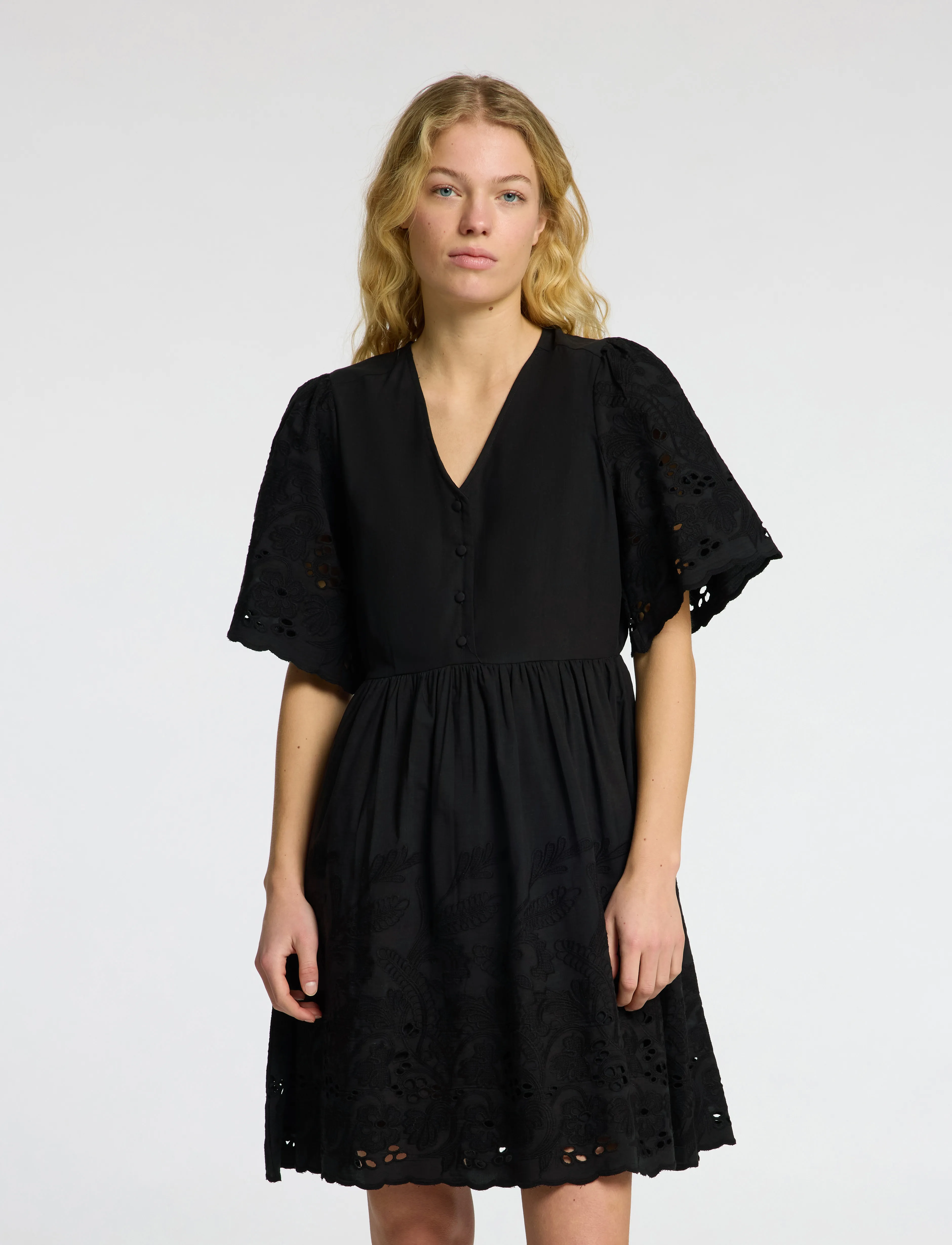 Selected Slfdahlia Ss Short Broderi Dress Noos, 34, Black > Dresses, Dame