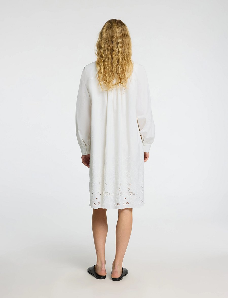 Selected - SLFDAHLIA LS SHORT BRODERI DRESS B - robes - bright white - 2