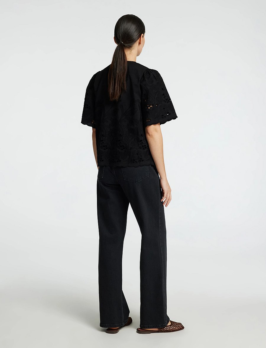 Selected - SLFDAHLIA SS BRODERI SHIRT NOOS - chemises à manches courtes - black - 2