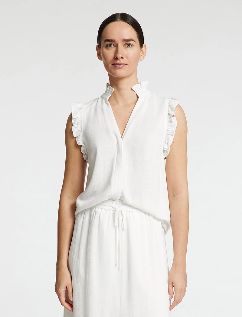 Selected - SLWVIVA SL SUN RUFFLE TOP NOOS - Ärmellose tops - snow white - 0