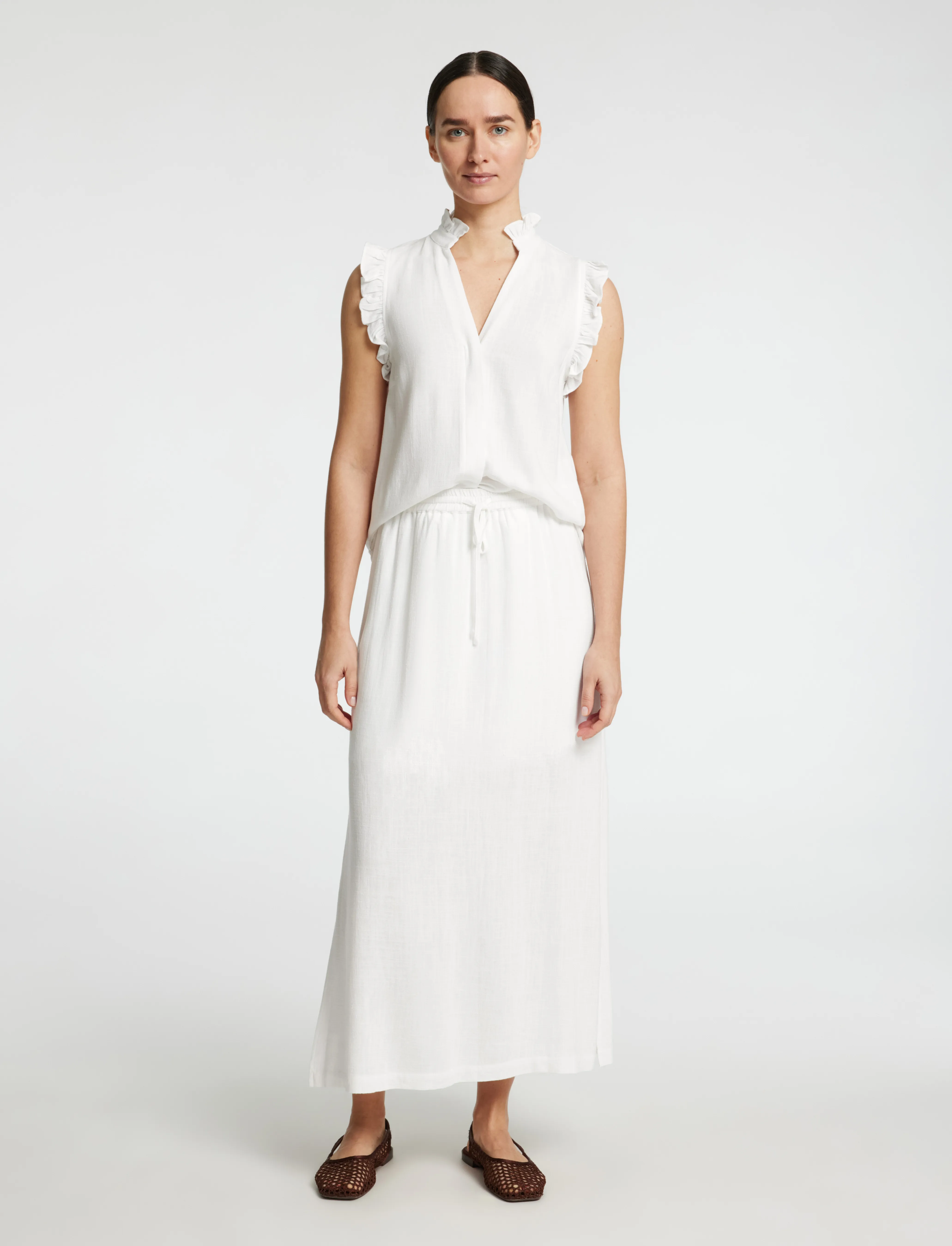 Selected - SLFVIVA SL SUN RUFFLE TOP NOOS - Ärmellose tops - snow white - 4