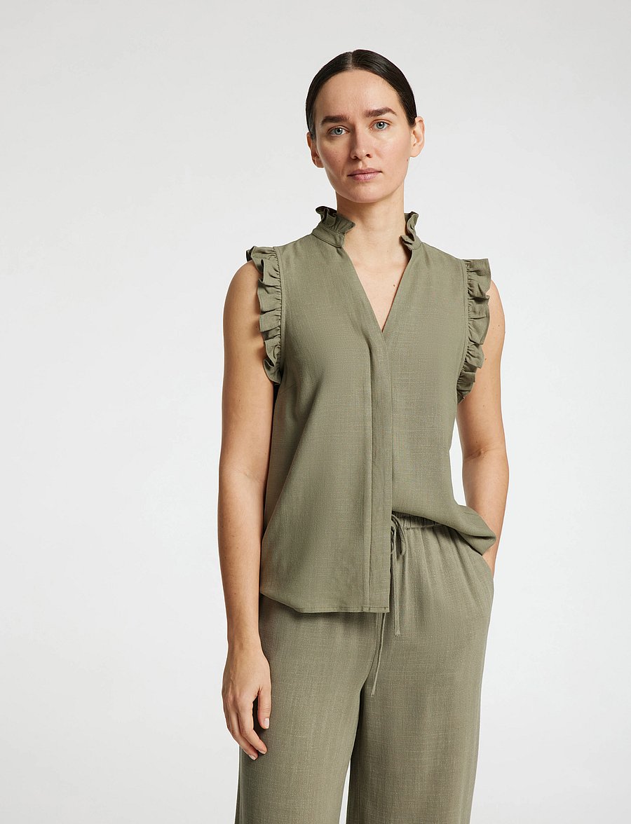 Selected - SLFVIVA SL SUN RUFFLE TOP NOOS - Ärmellose tops - vetiver - 4