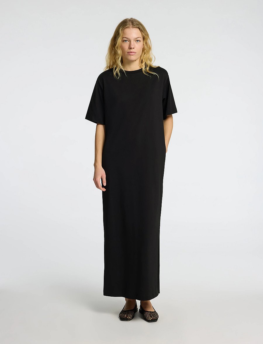 Selected - SLFESSENTIAL SS POCKET ANKLE DRESS NOOS - t-shirt-kleider - black - 0