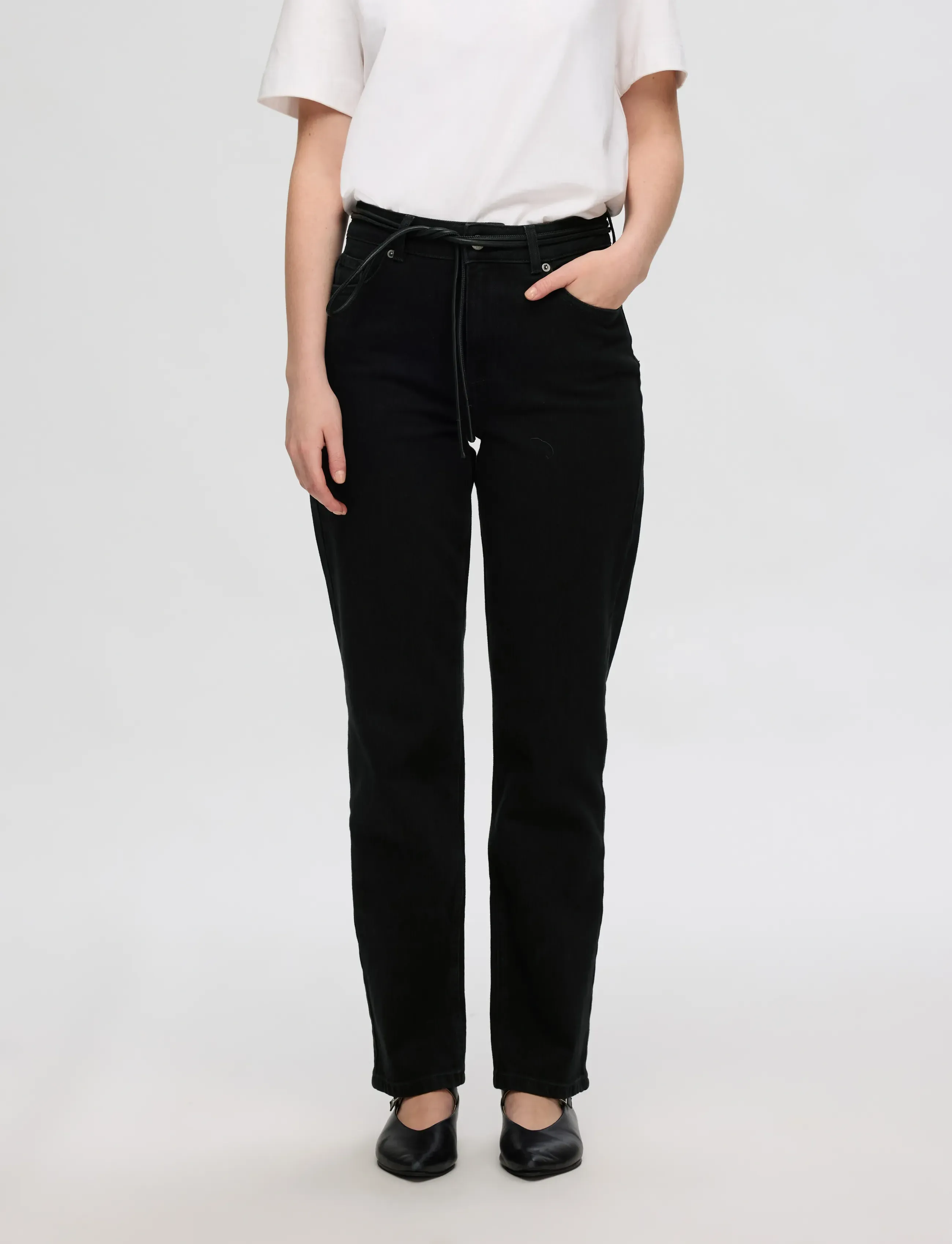 Selected SLFALICE MW STRAIGHT BLACK JEANS NOOS - Tøj - BLACK / black