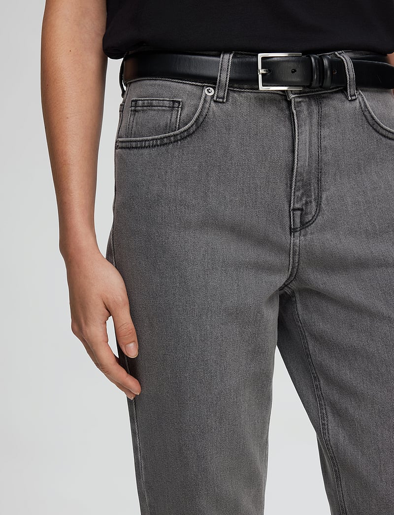 Selected - SLFALICE MW STRAIGHT ELOISE GREY JEANS - straight jeans - light grey denim - 4