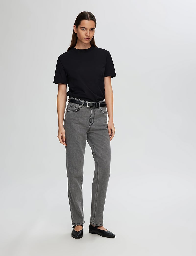 Selected - SLFALICE MW STRAIGHT ELOISE GREY JEANS - straight jeans - light grey denim - 5