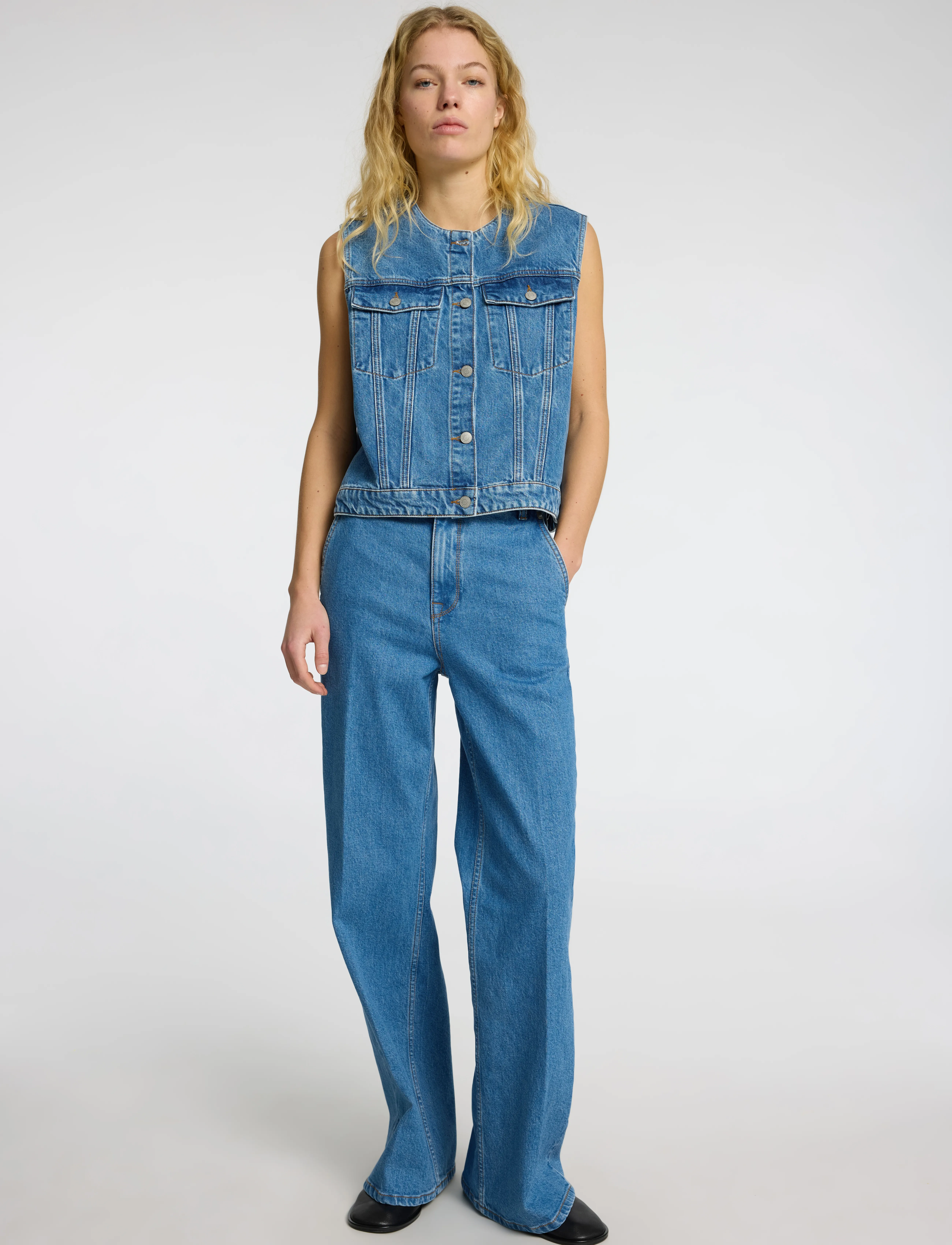 Selected - SLFEVELYN HW EXTRA WIDE JEANS - wide leg jeans - medium blue denim - 4