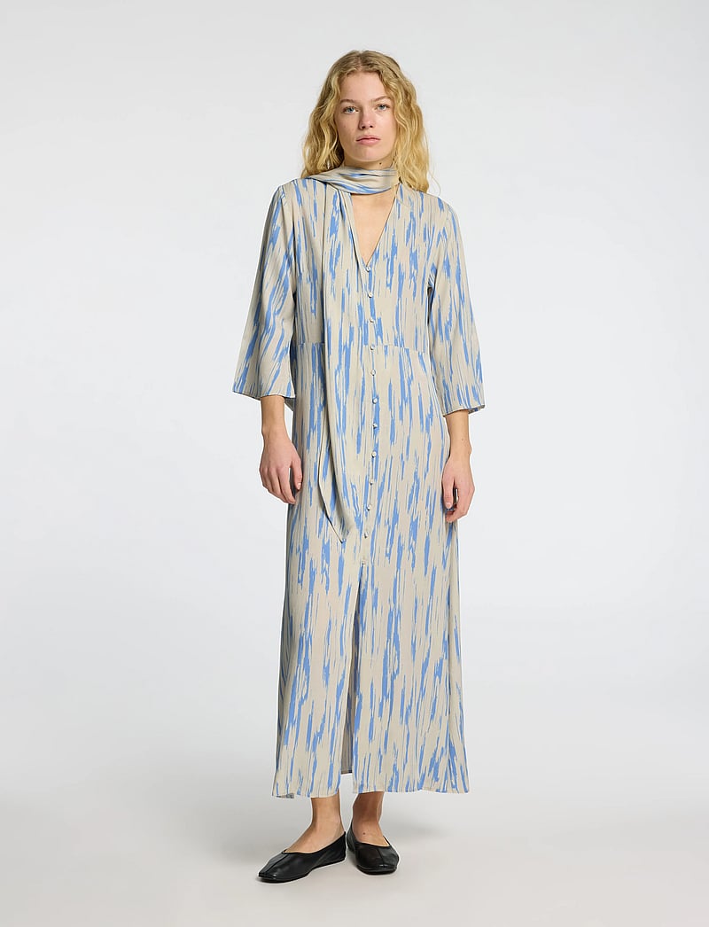 Selected - SLFBAELA 3/4 AOP ANKLE DRESS B - midikleider - birch - 3