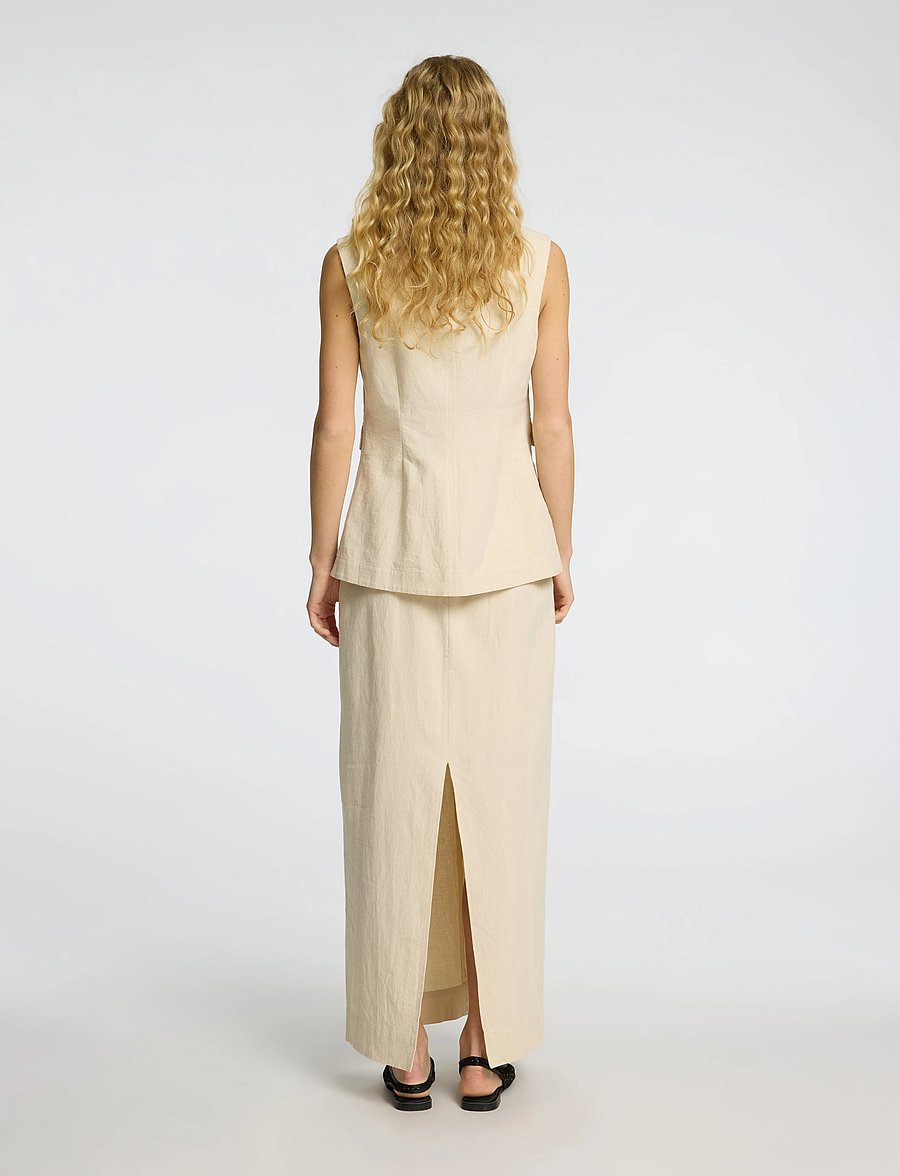 Selected - SLFILUNA HW ANKLE SLIT SKIRT B - midi-röcke - sandshell - 2