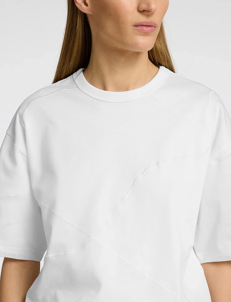 Selected - SLFPENNY SS EMBROIDERED TEE - t-shirts - snow white - 3