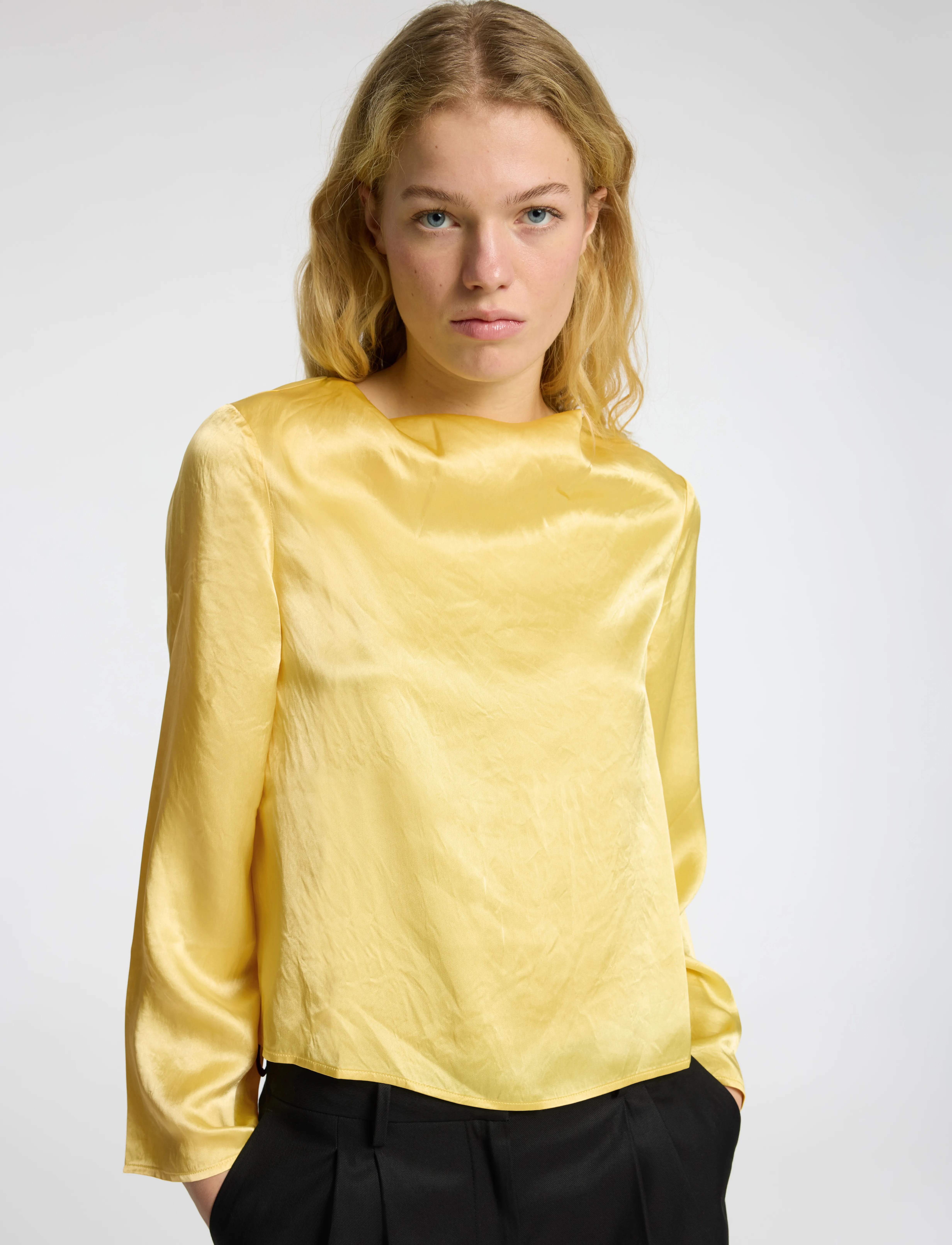 Selected - SLFSELENE LS DRAPED NECKLINE TOP B - langærmede bluser - sundress - 3