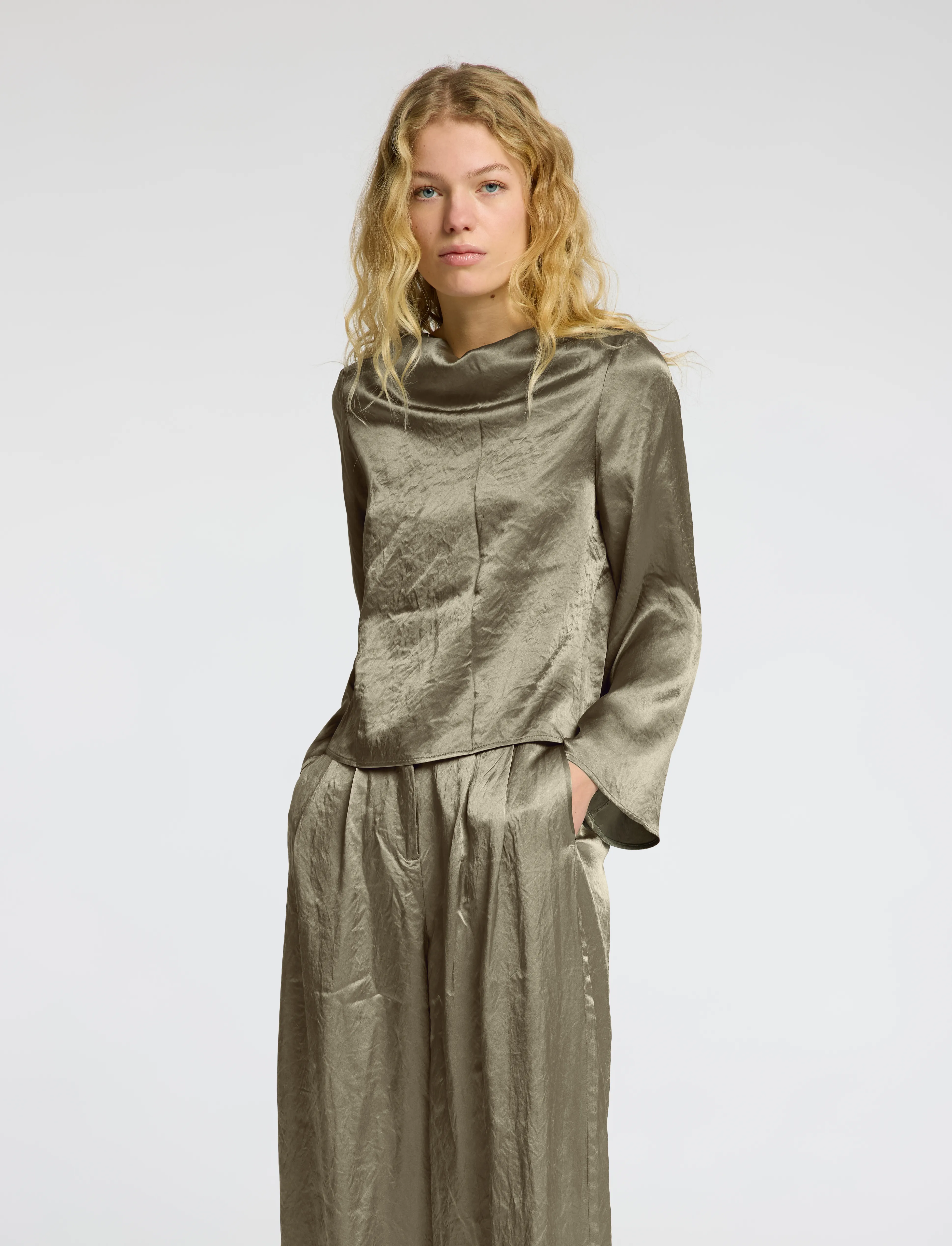 Selected - SLFSELENE LS DRAPED NECKLINE TOP B - langärmlige blusen - vetiver - 3