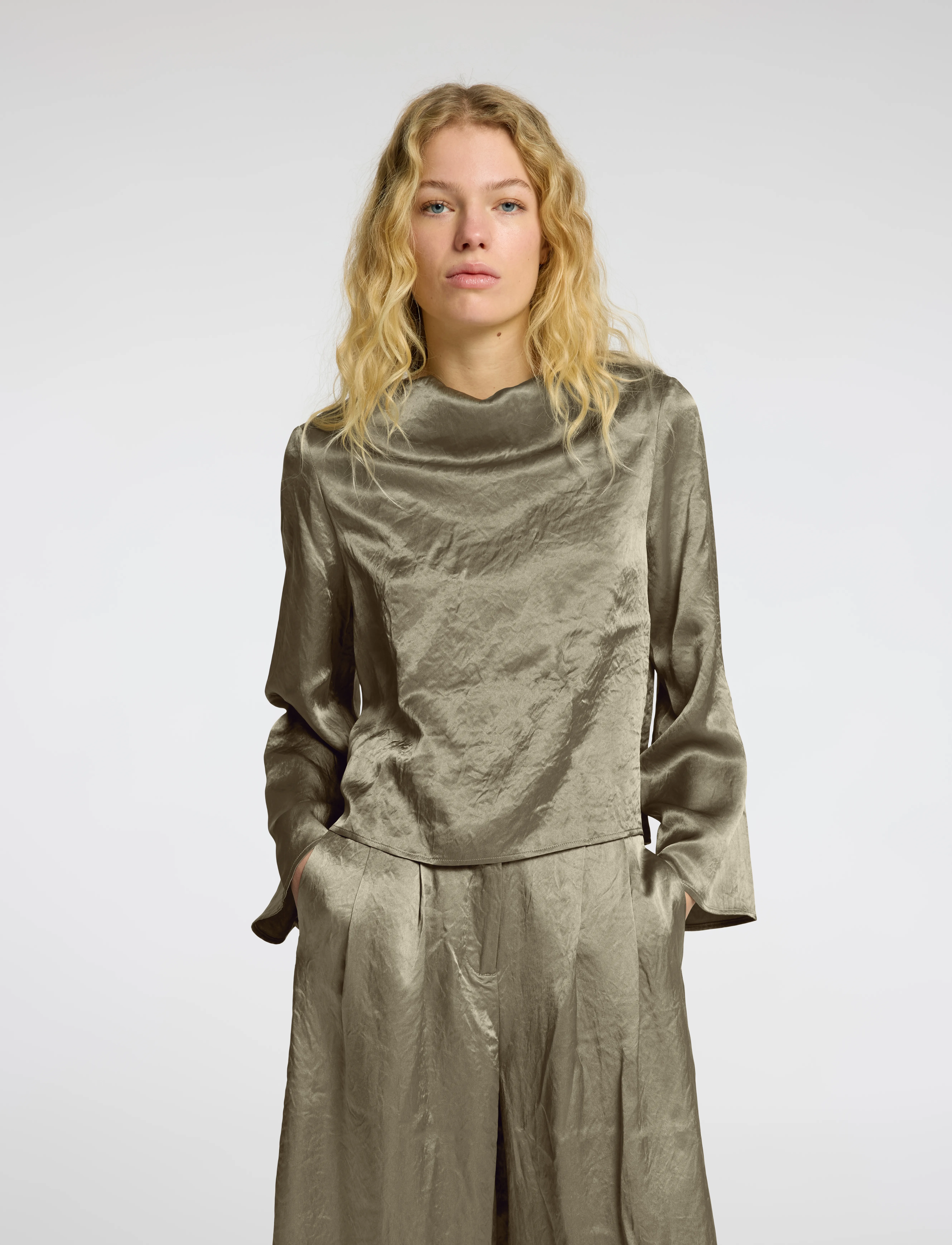 Selected - SLFSELENE LS DRAPED NECKLINE TOP B - langärmlige blusen - vetiver - 4