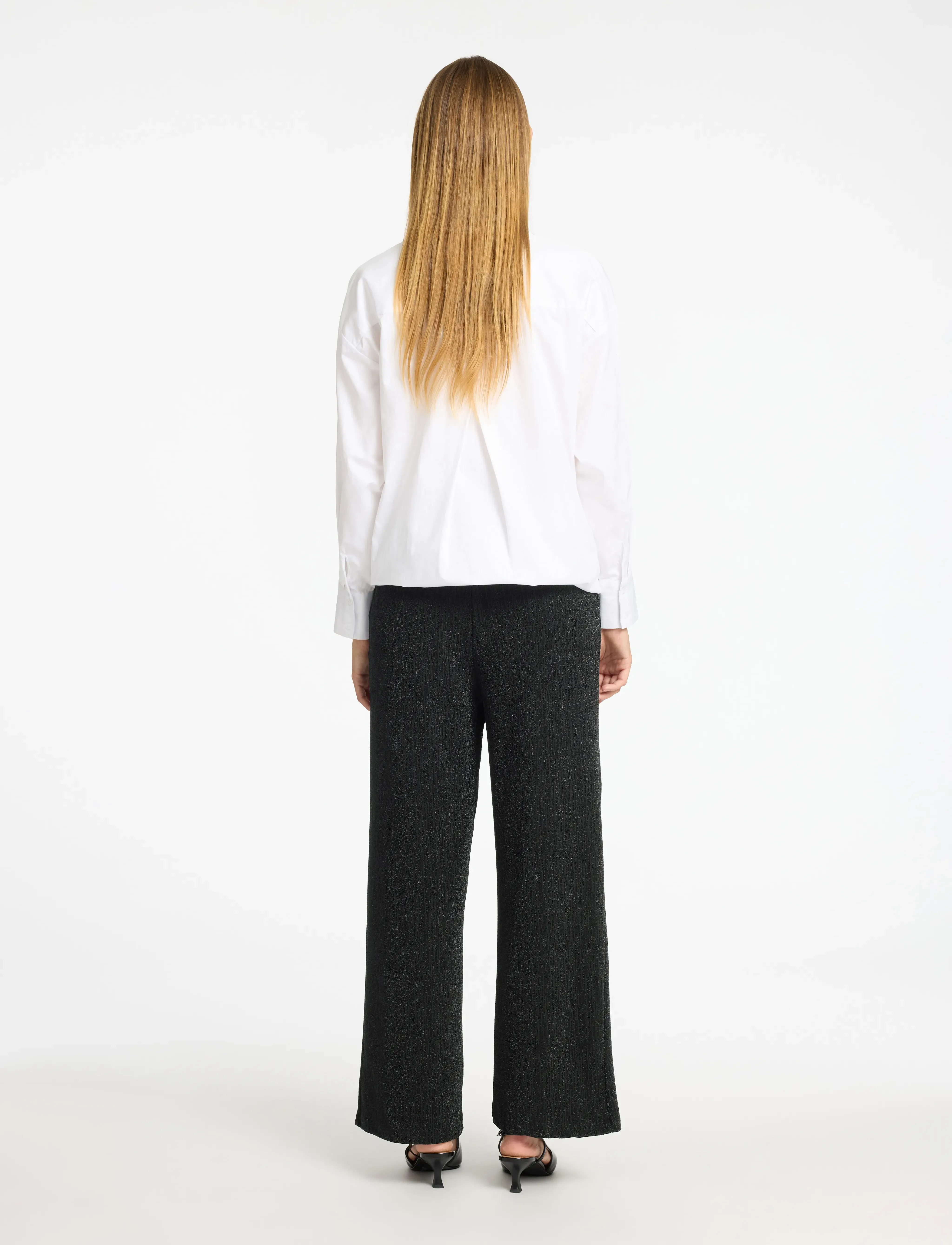 Selected - SLFANITA TINNI HW RELAXED PANTS - straight leg hosen - black - 3