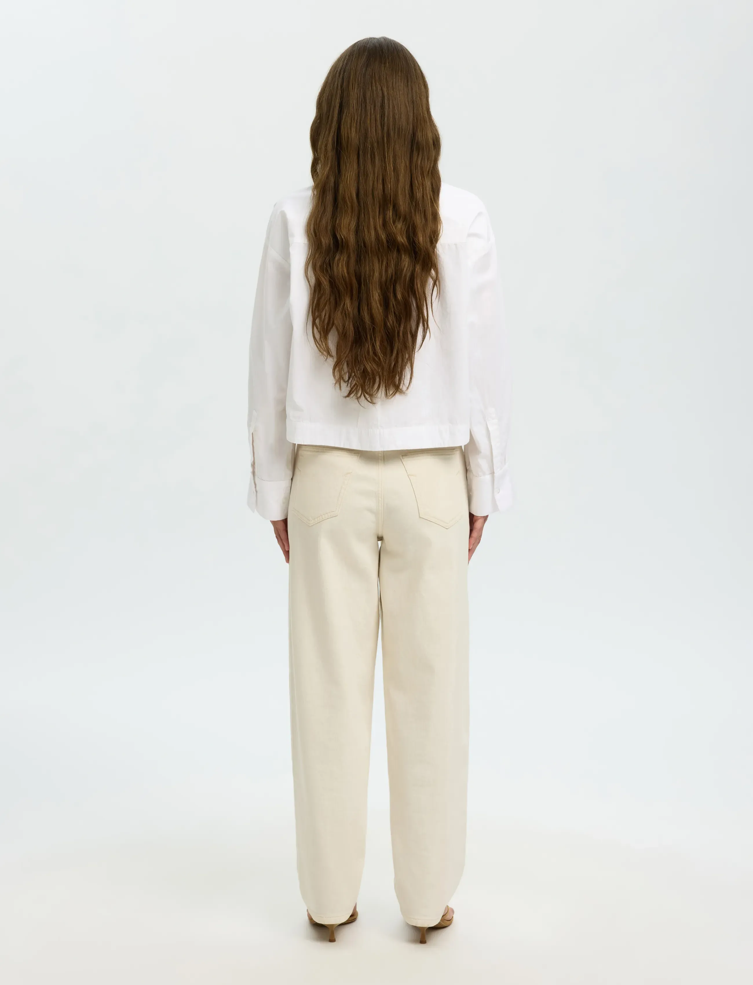Selected - SLWASTHA LS CROPPED BOXY SHIRT NOOS - langärmlige hemden - bright white - 2