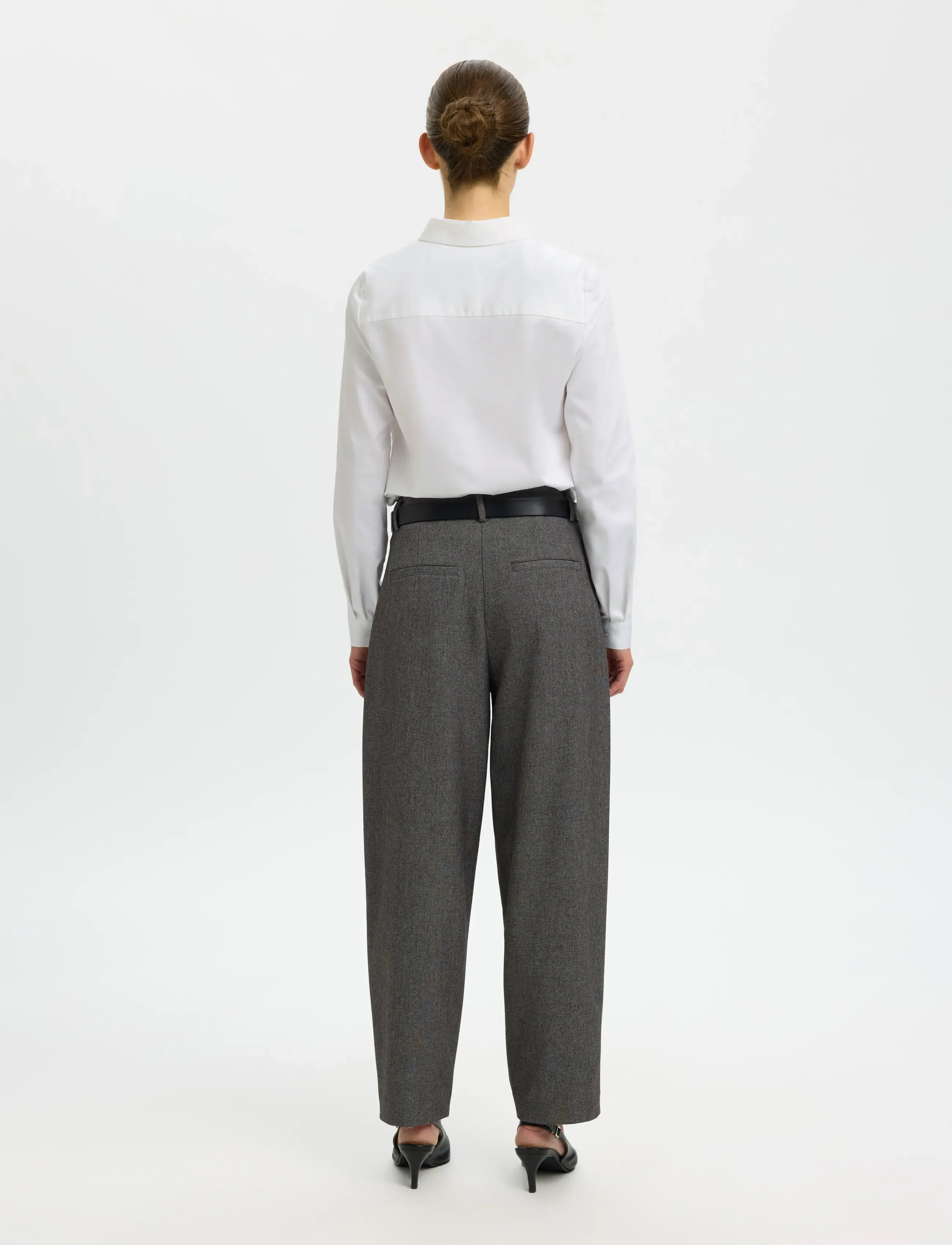 Selected - SLWROMIE LS FITTED SHIRT NOOS - langärmlige hemden - bright white - 2