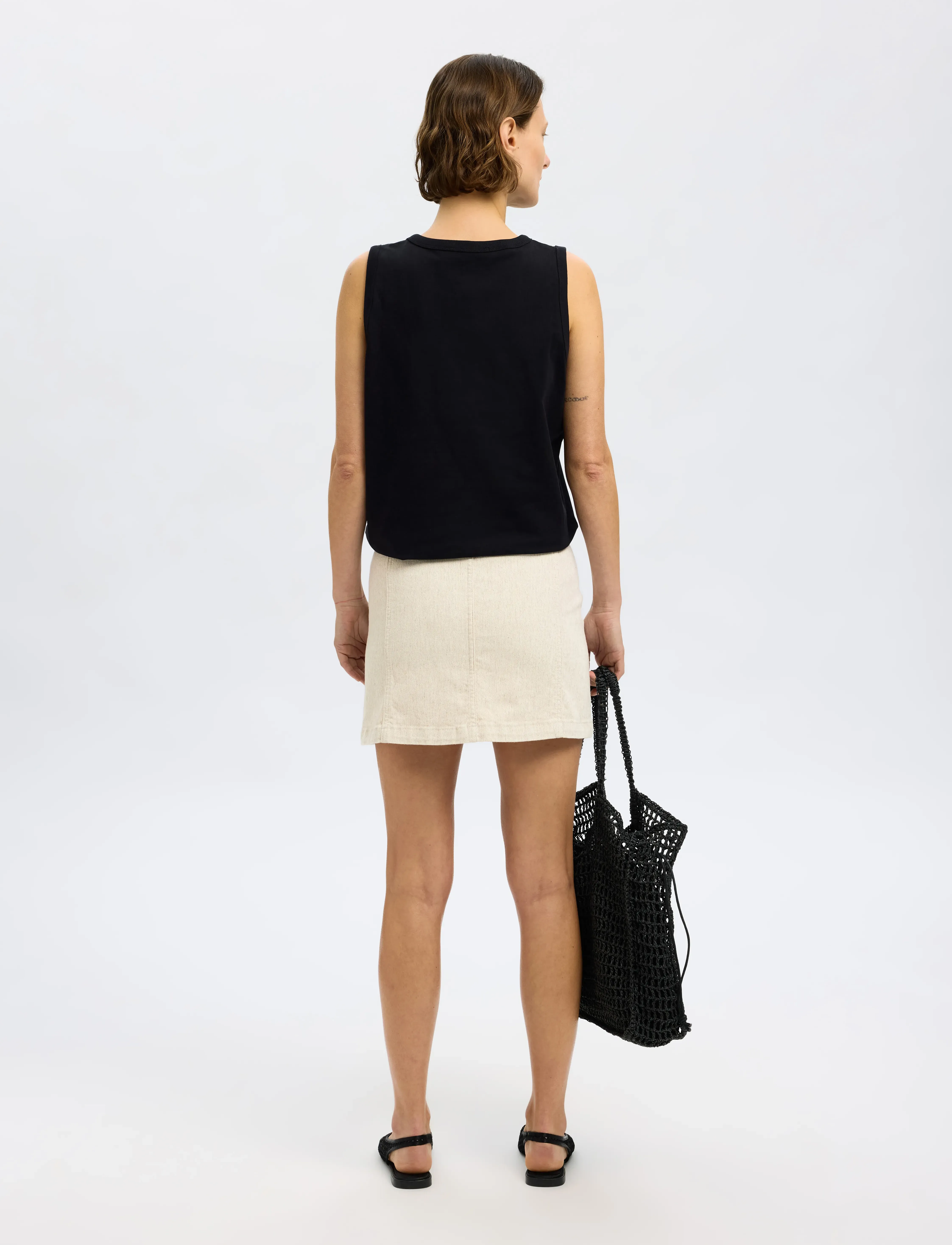 Selected - SLFUNA HW SHORT DENIM SKIRT - jupes en jeans - egret - 2