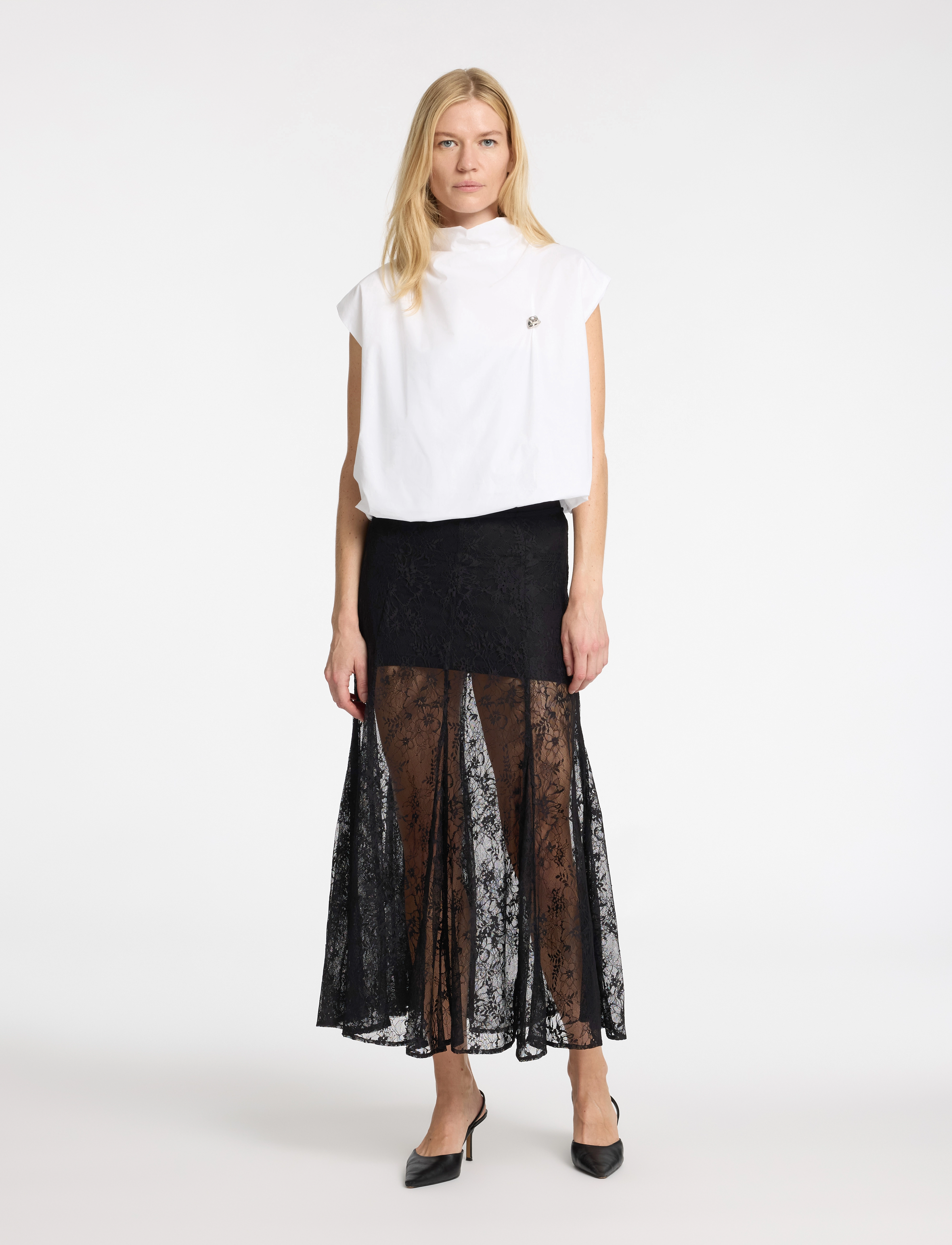 Selected - SLFDAPHNE MW MIDI LACE SKIRT - midi nederdele - black - 5