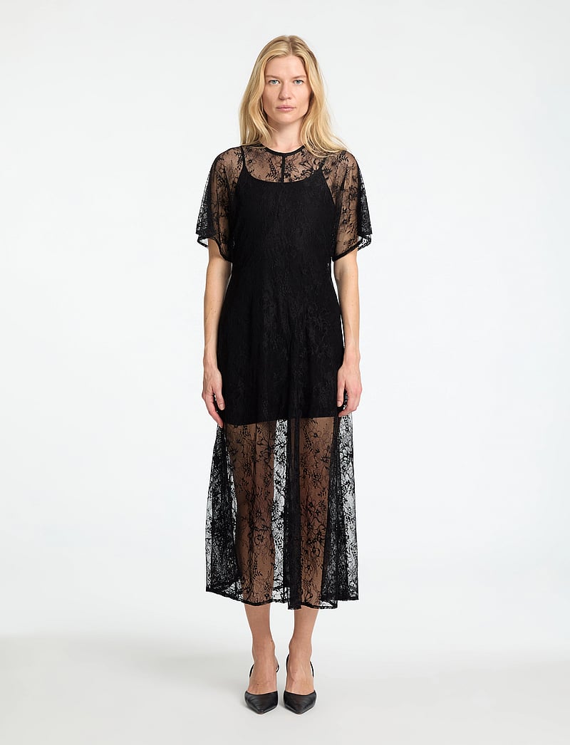 Selected - SLFDAPHNE SS MIDI LACE DRESS - mežģīņu kleitas - black - 0