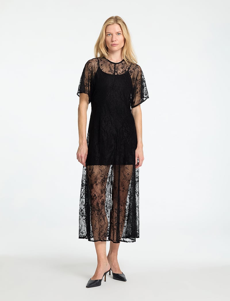 Selected - SLFDAPHNE SS MIDI LACE DRESS - mežģīņu kleitas - black - 3