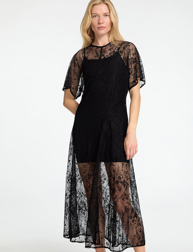 Selected - SLFDAPHNE SS MIDI LACE DRESS - mežģīņu kleitas - black - 4