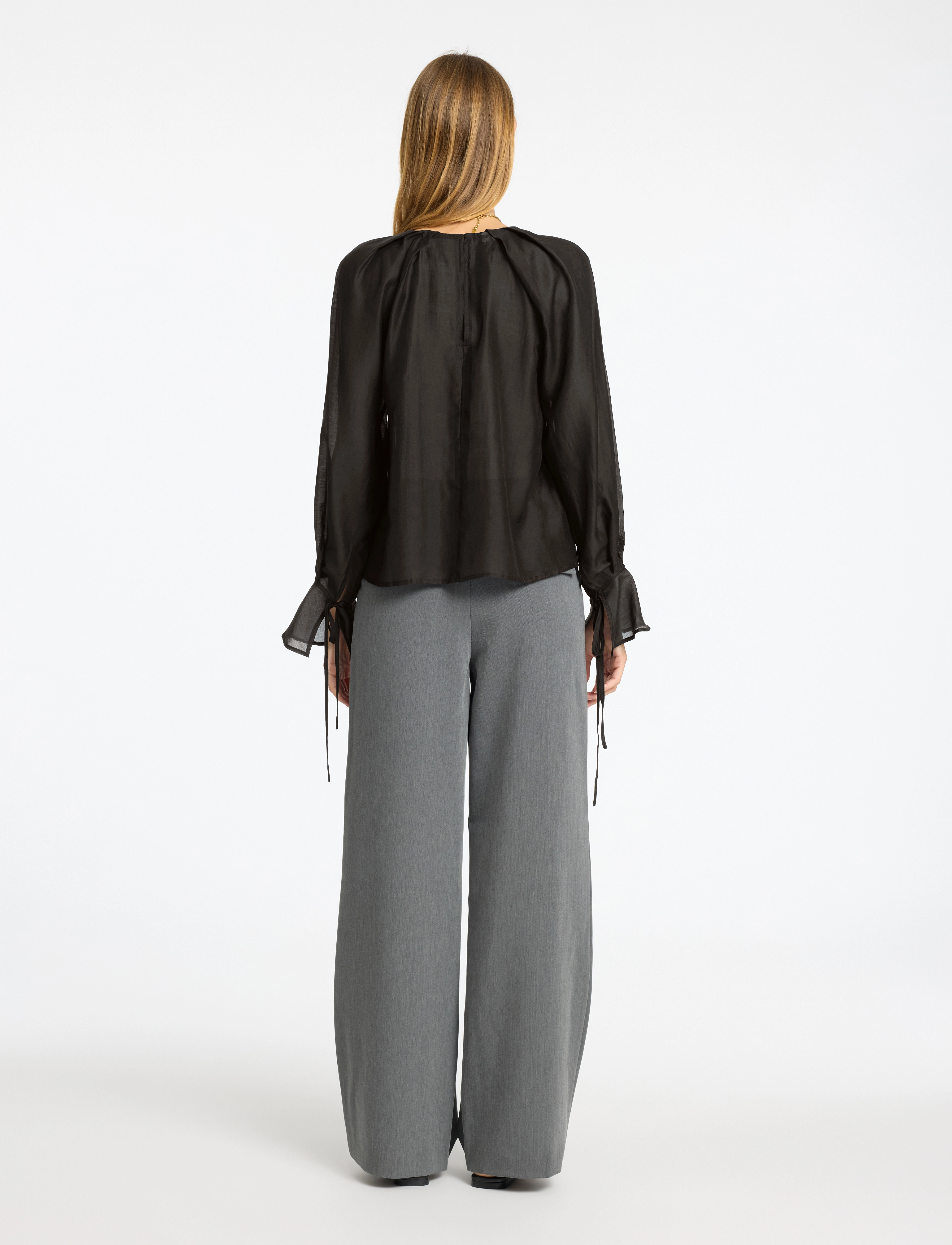 Selected - SLFIRIS LS O-NECK TOP - langärmelige blusen - black - 2