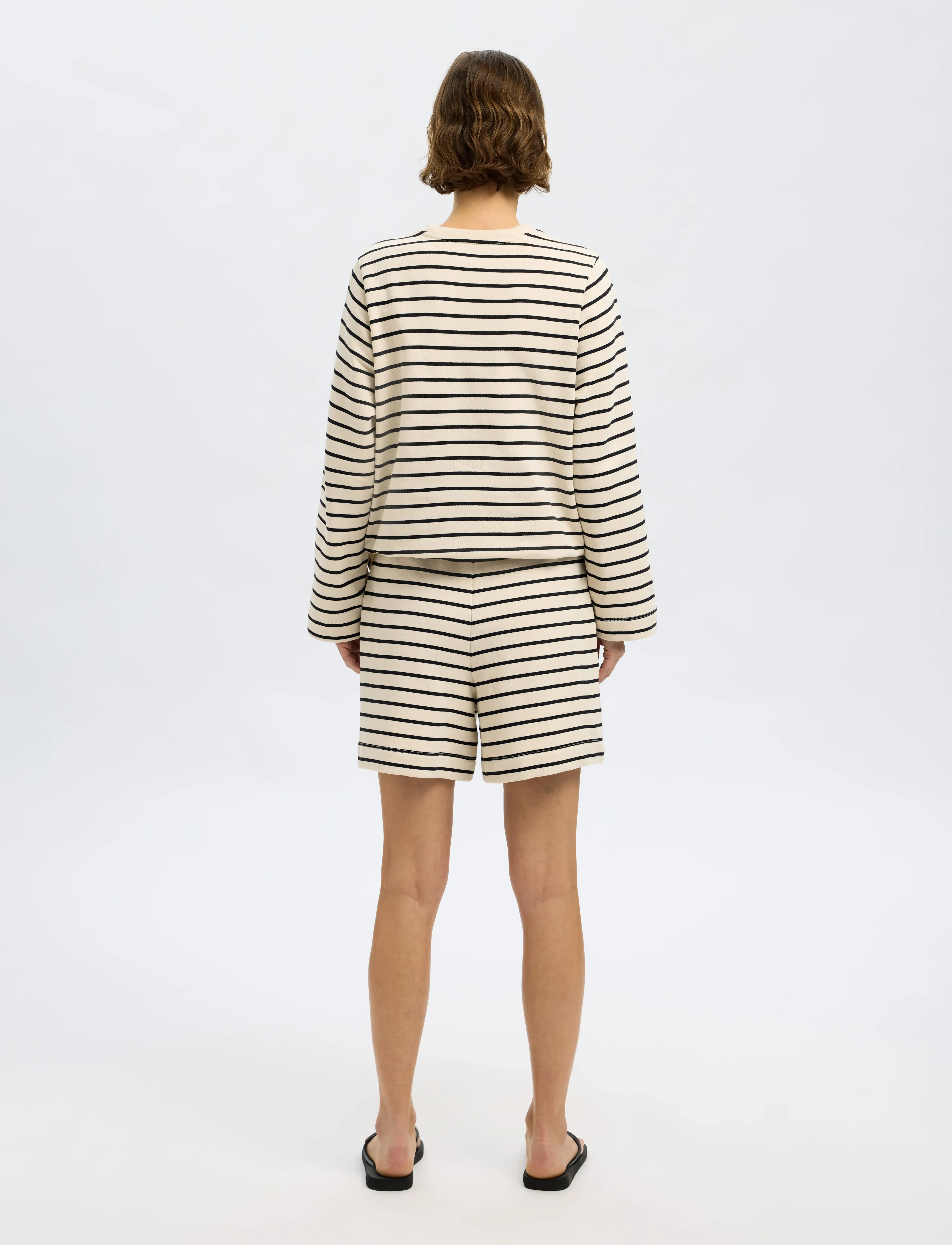 Selected - SLFELISE HW STRIPED SHORTS - black - 2
