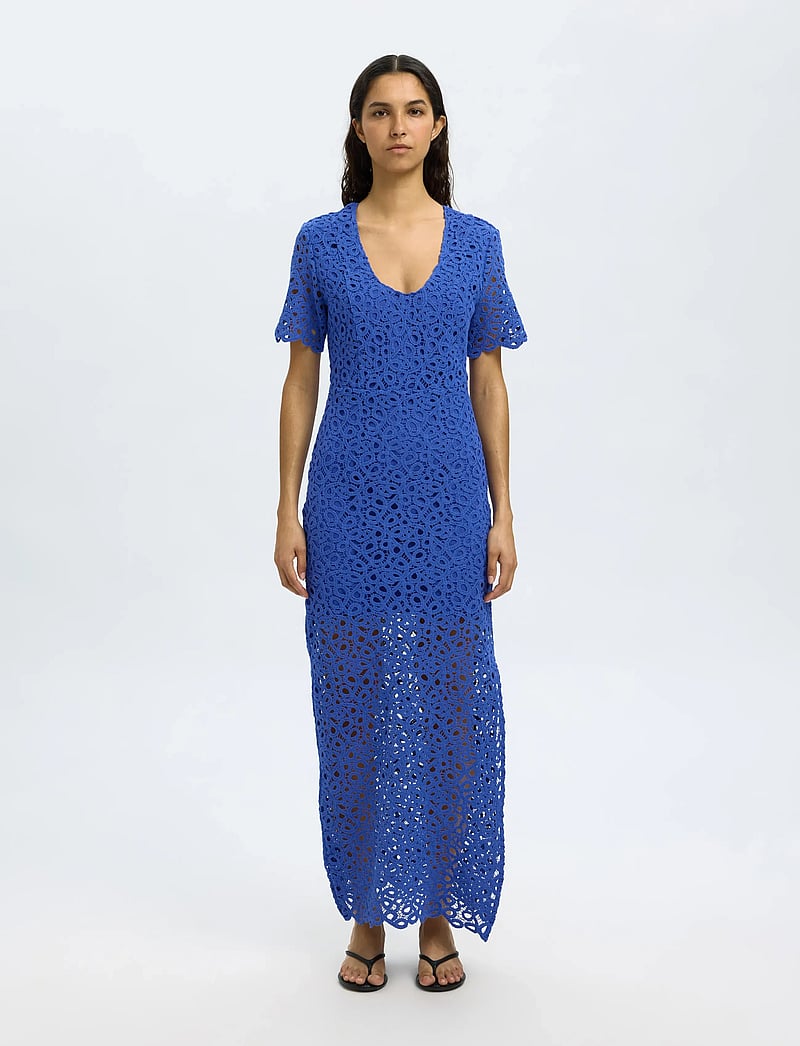 Selected - SLFALIMA SS ANKLE CROCHET DRESS B - spitzenkleider - dazzling blue - 0