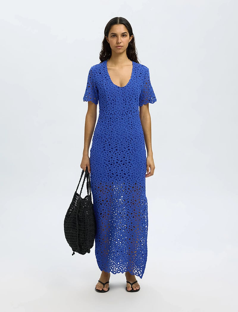 Selected - SLFALIMA SS ANKLE CROCHET DRESS B - spitzenkleider - dazzling blue - 5