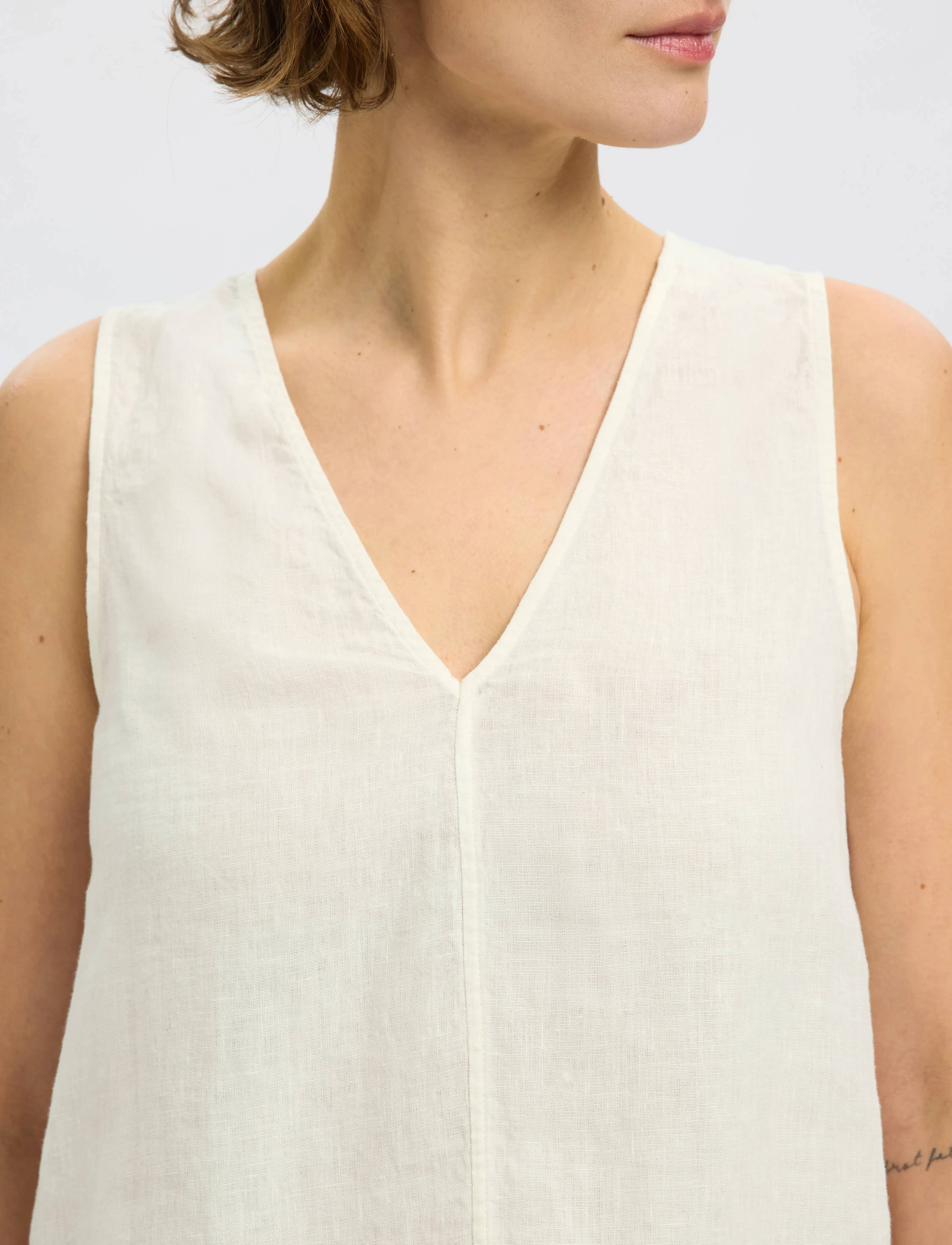 Selected - SLFLINNA SL REVERSIBLE LINEN TOP B - hauts sans manches - snow white - 5