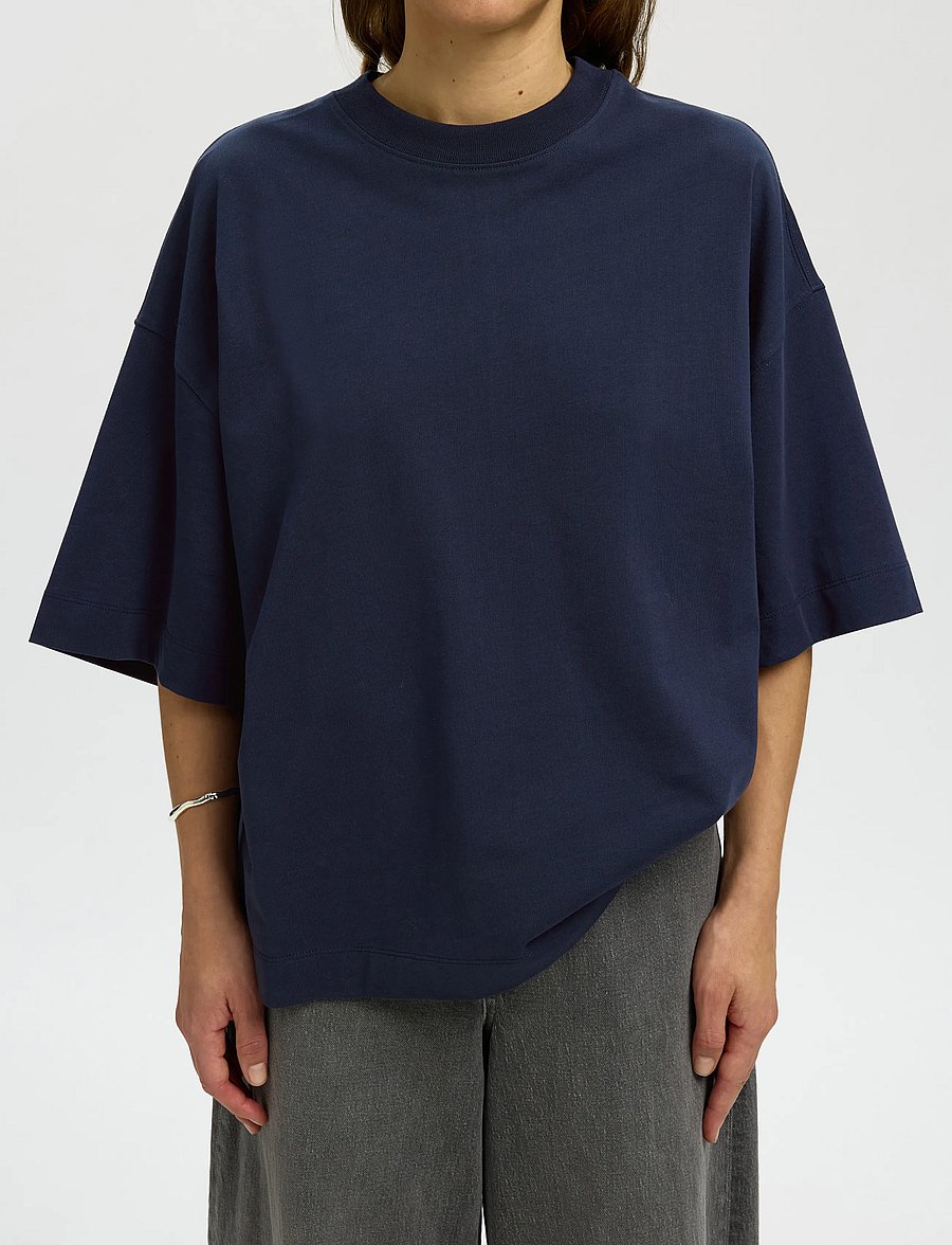 Selected - SLWCOLWOMAN 2/4 OVERSIZED TEE NOOS - t-shirts - dark sapphire - 4
