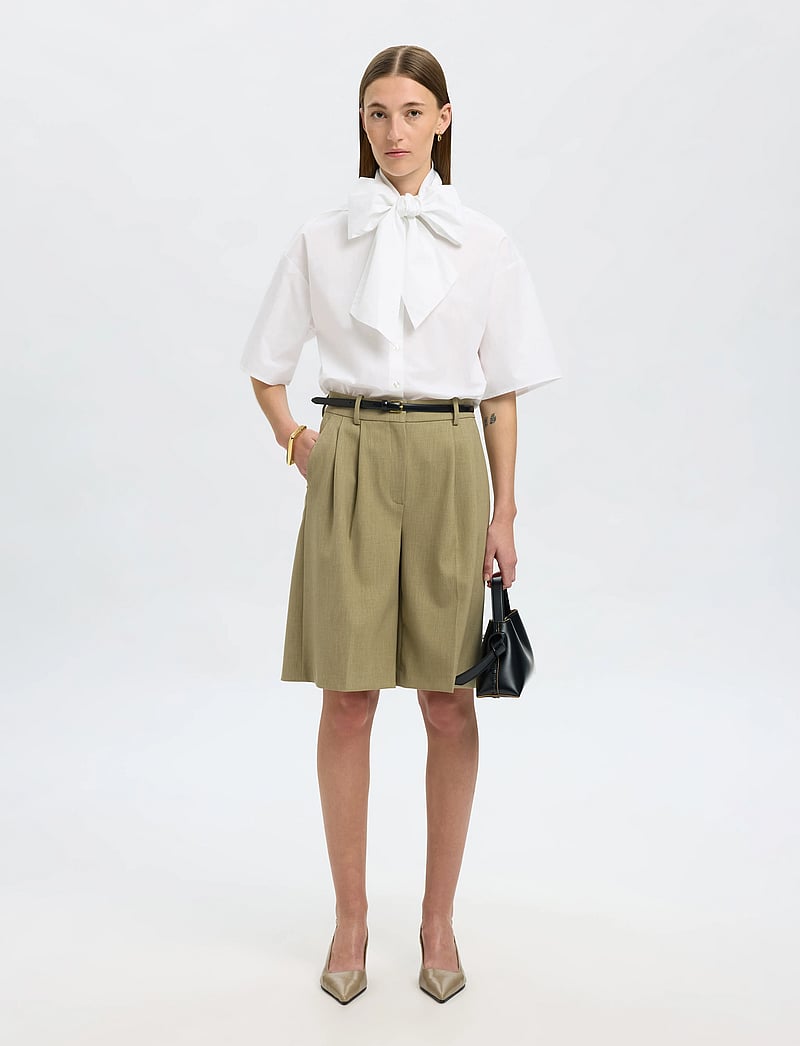 Selected - SLFAYA-JUNO 2/4 BOW SHIRT - kortærmede skjorter - bright white - 4