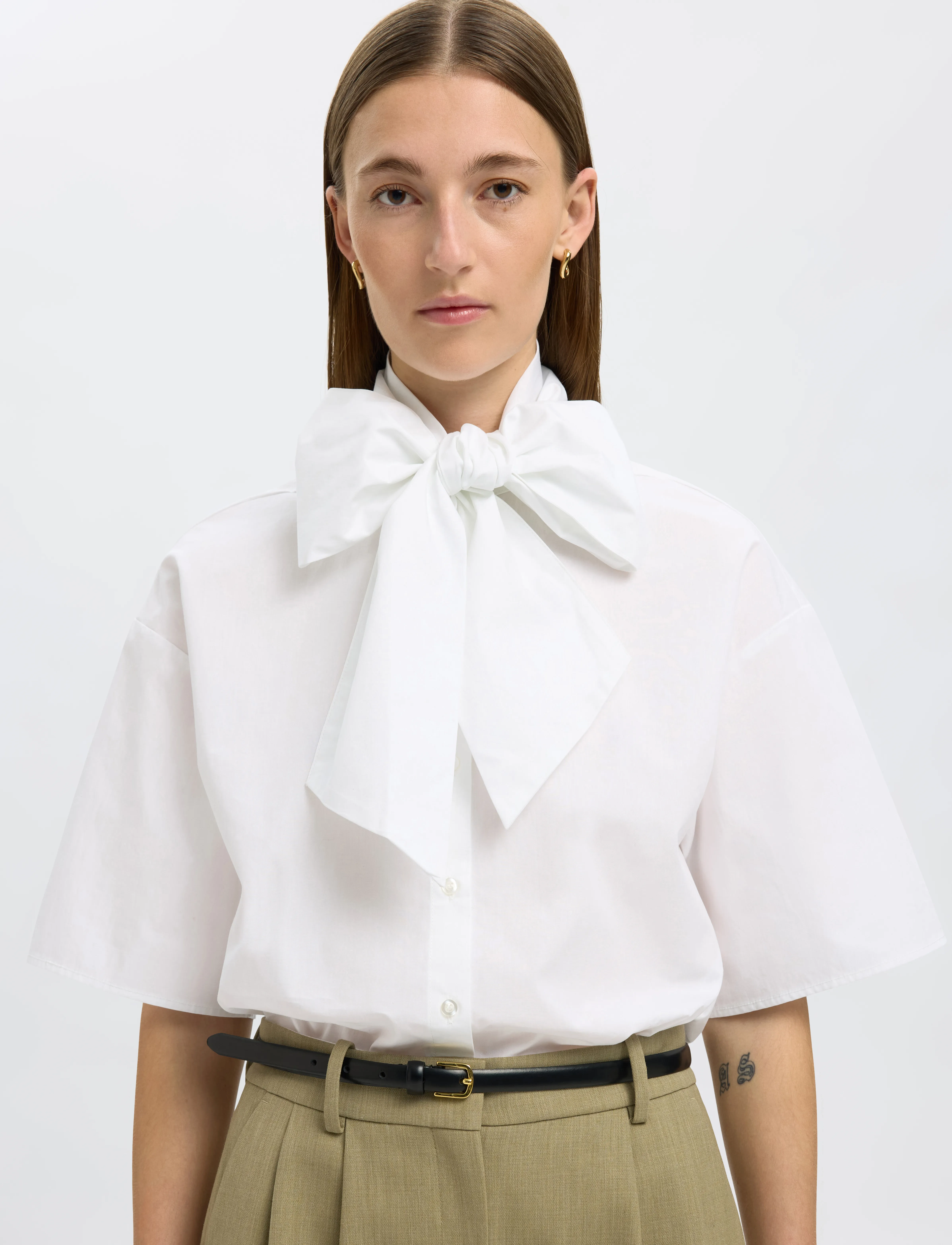 Selected - SLFAYA-JUNO 2/4 BOW SHIRT - kurzärmlige hemden - bright white - 5