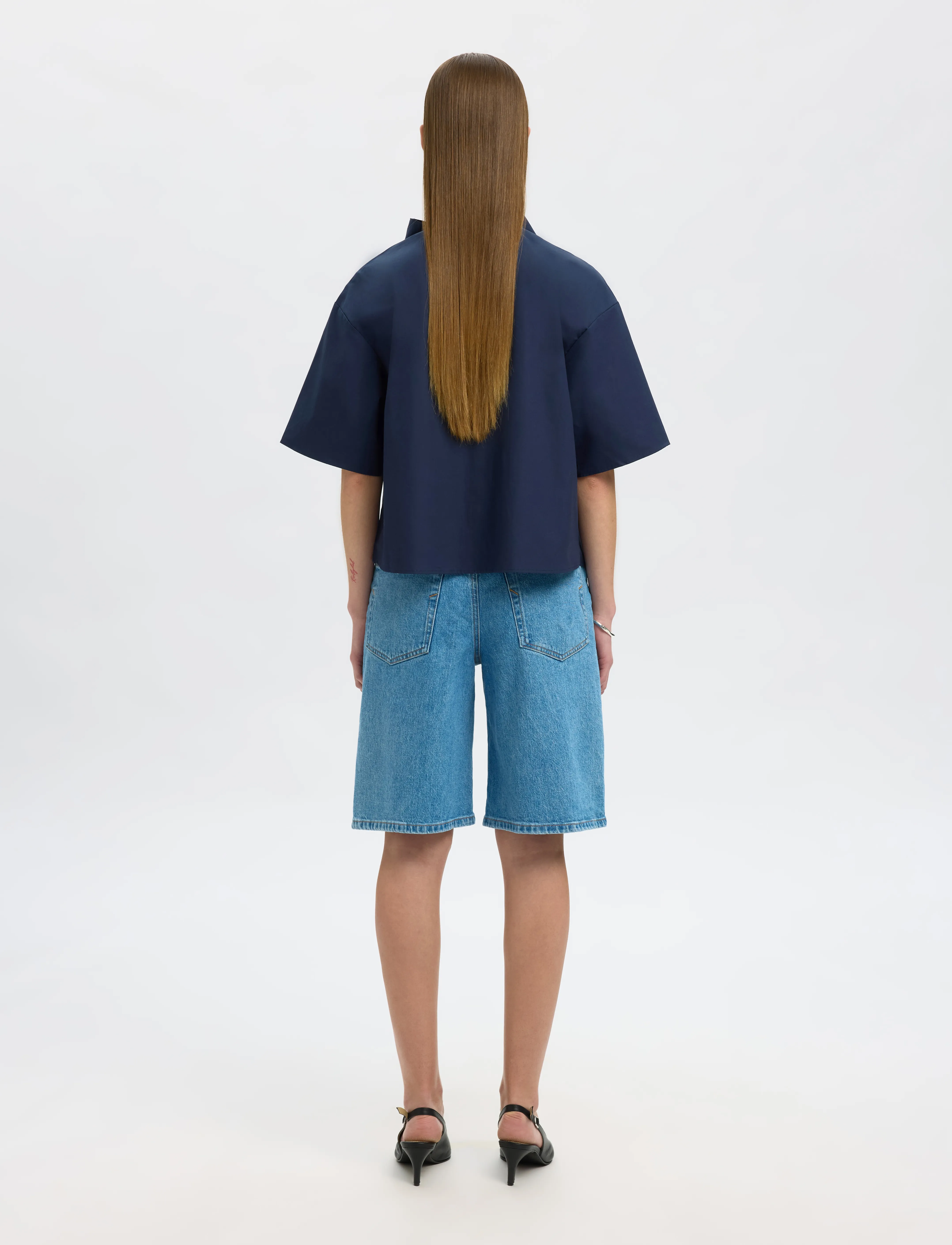 Selected - SLFAYA-JUNO 2/4 BOW SHIRT - kortærmede skjorter - dark sapphire - 2