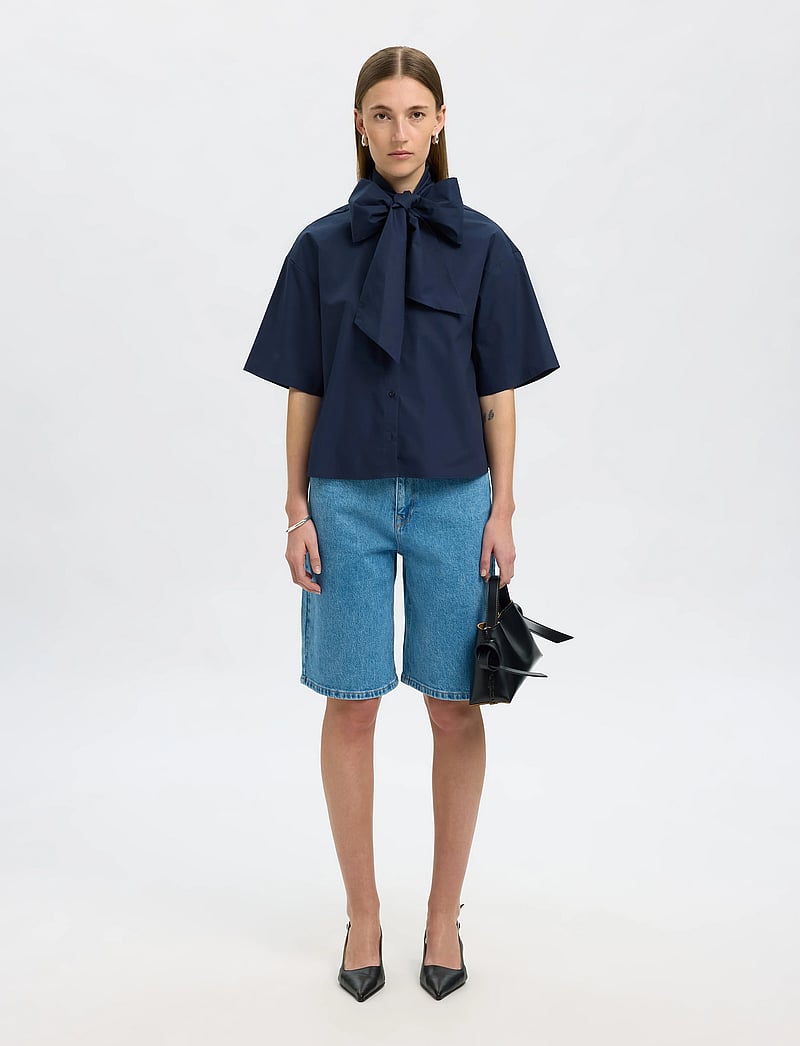 Selected - SLFAYA-JUNO 2/4 BOW SHIRT - kurzärmlige hemden - dark sapphire - 5