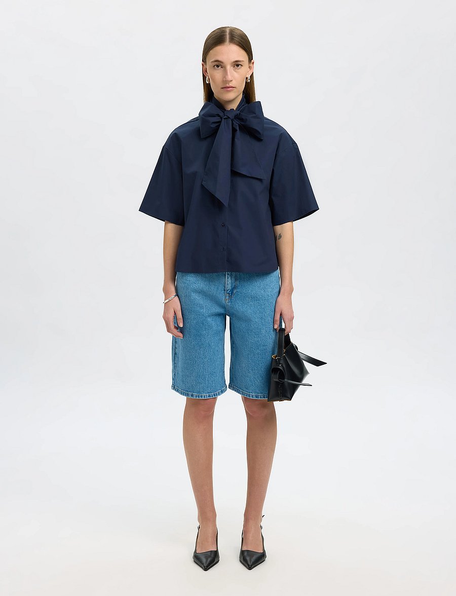 Selected - SLFAYA-JUNO 2/4 BOW SHIRT - kortærmede skjorter - dark sapphire - 5