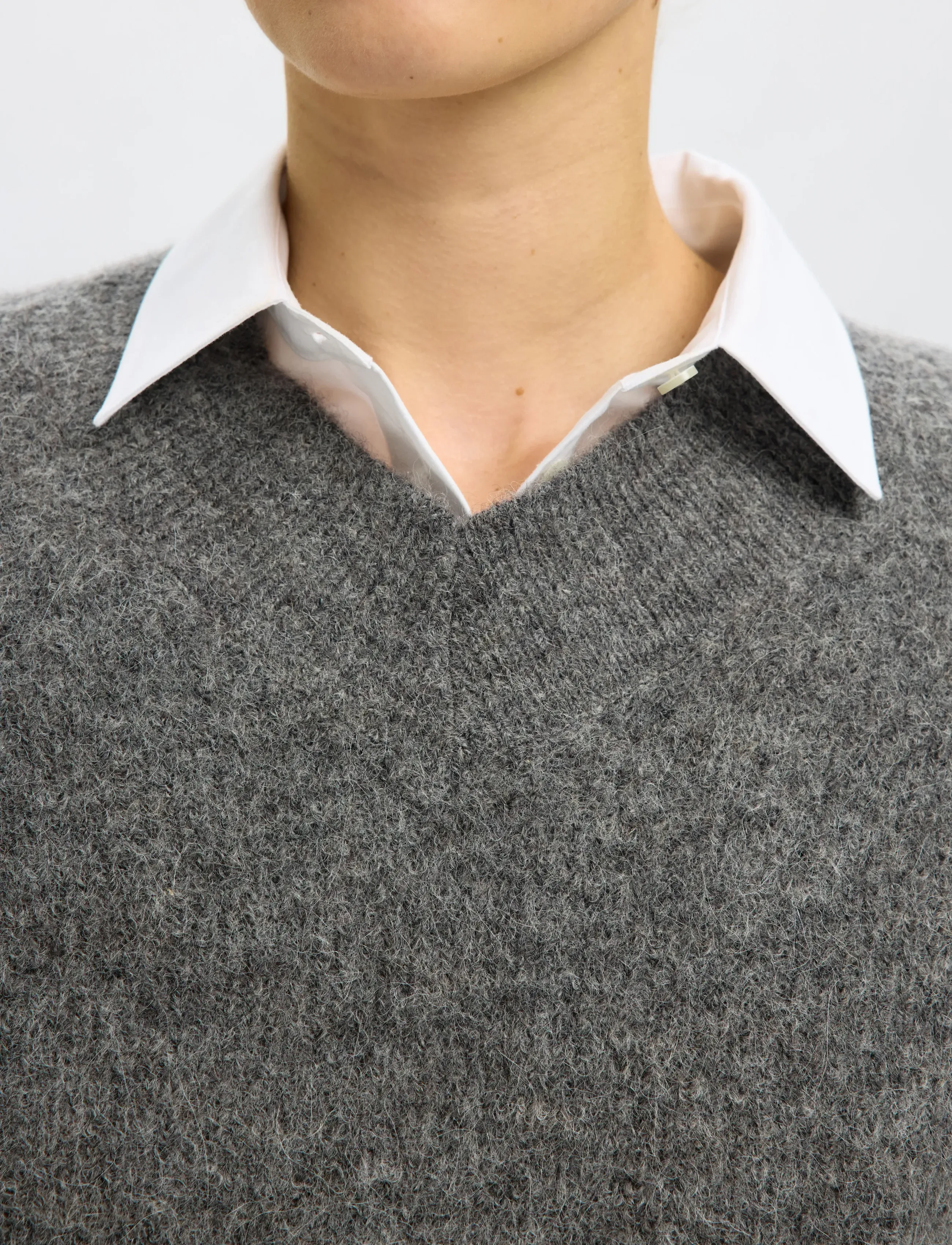 Selected - SLFSIA RAS LS KNIT LONG V-NECK NOOS - stickade tröjor - medium grey melange - 3