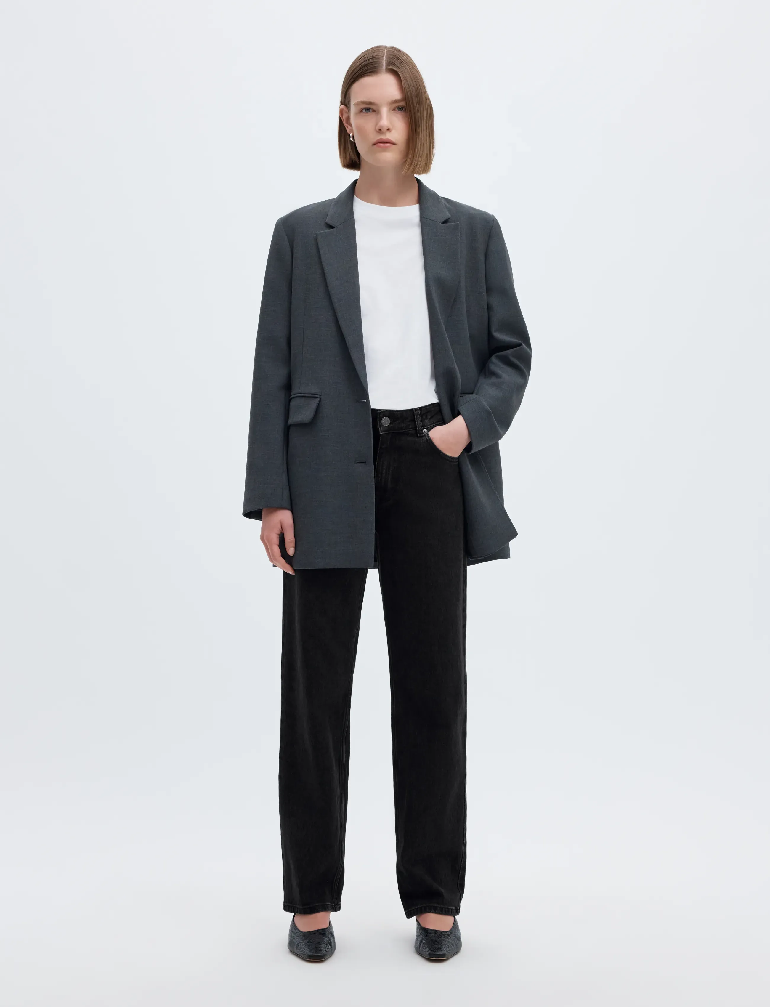 Selected - SLWSTRAIGHT BEA-KORI MW JEANS NOOS - igapäevane stiil - black denim - 3