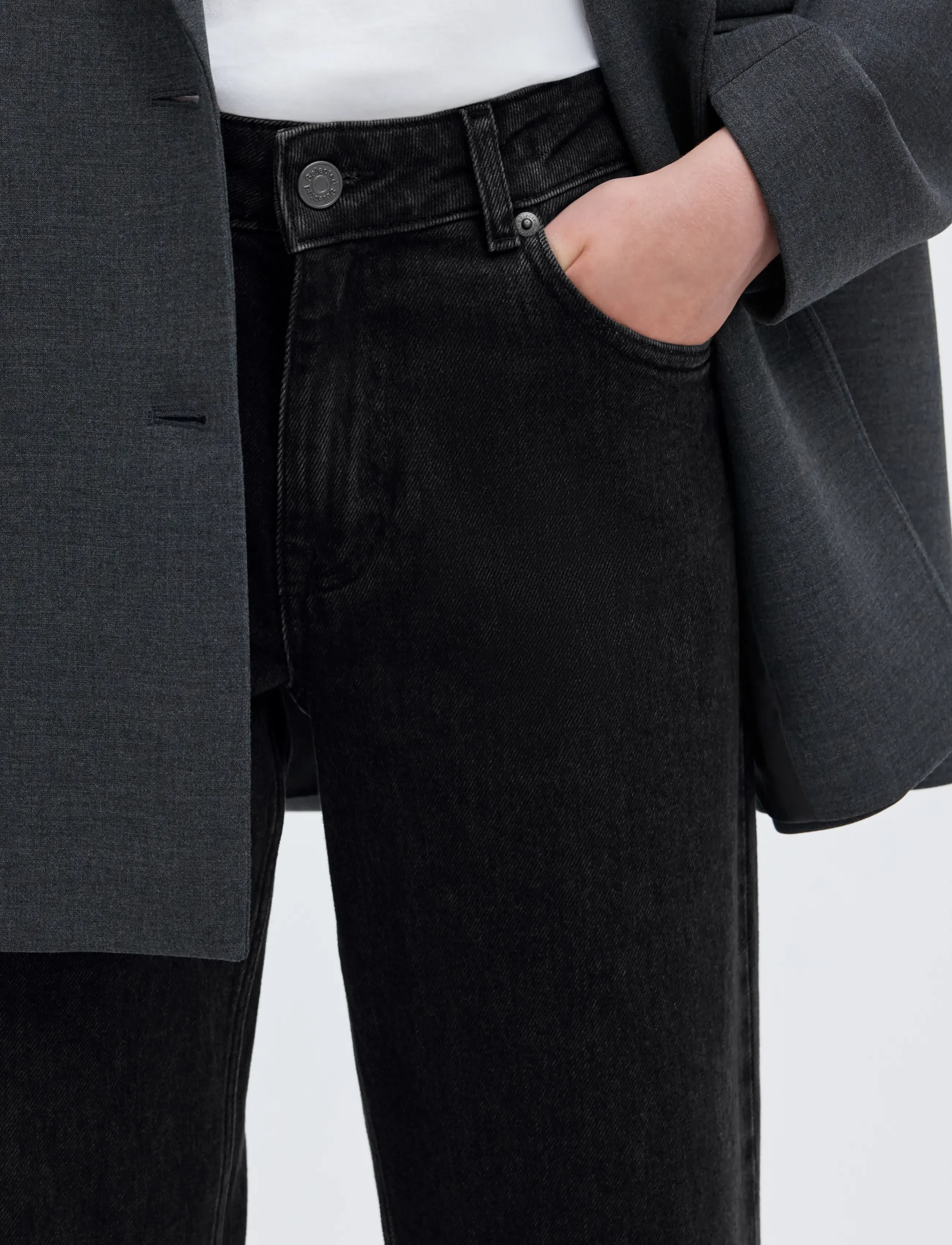 Selected - SLWSTRAIGHT BEA-KORI MW JEANS NOOS - igapäevane stiil - black denim - 4