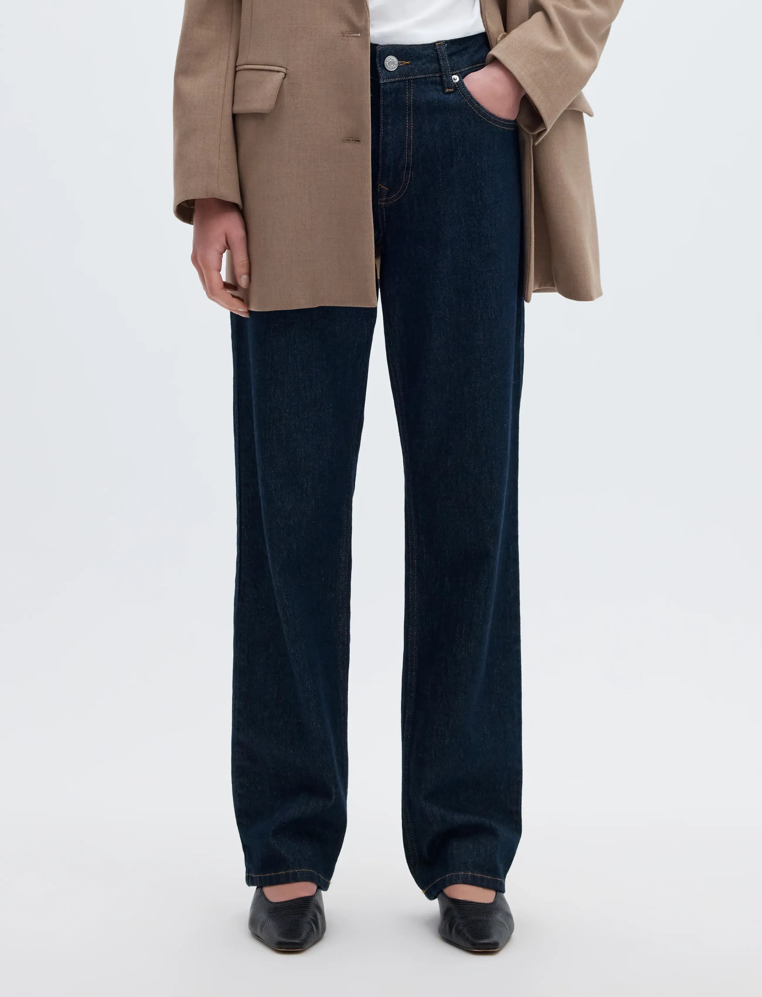 Selected SLWSTRAIGHT BEA-KORI MW JEANS NOOS - Tøj - DARK BLUE DENIM / blue