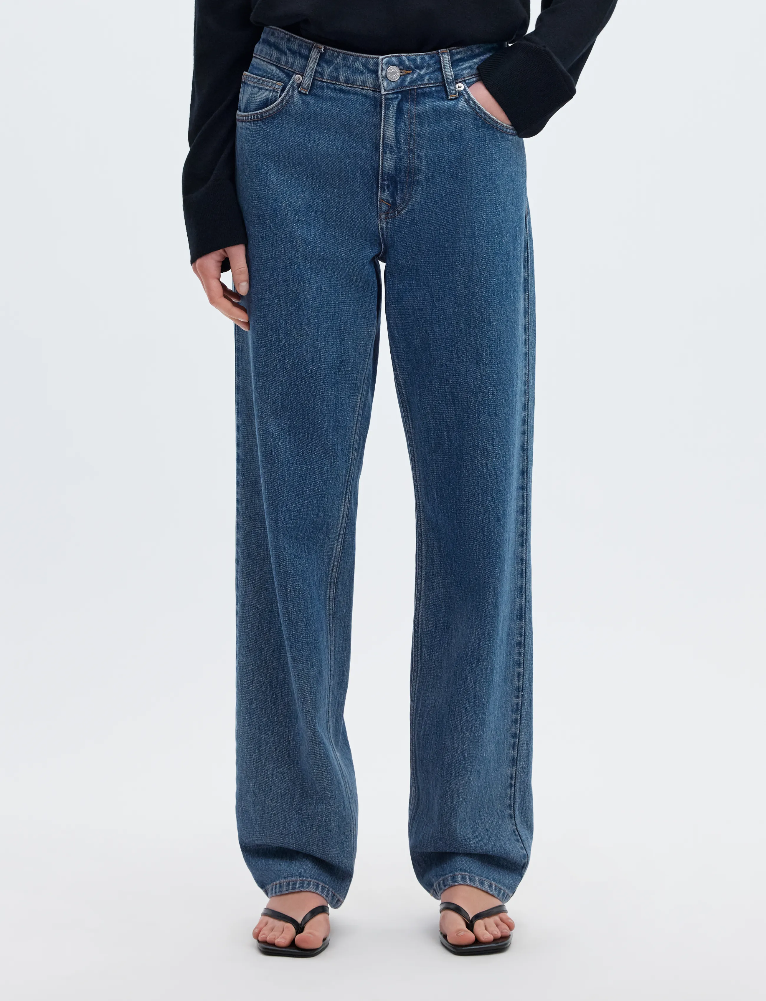 Selected SLWSTRAIGHT BEA-KORI MW JEANS NOOS - Kollektioner - MEDIUM BLUE DENIM / blue