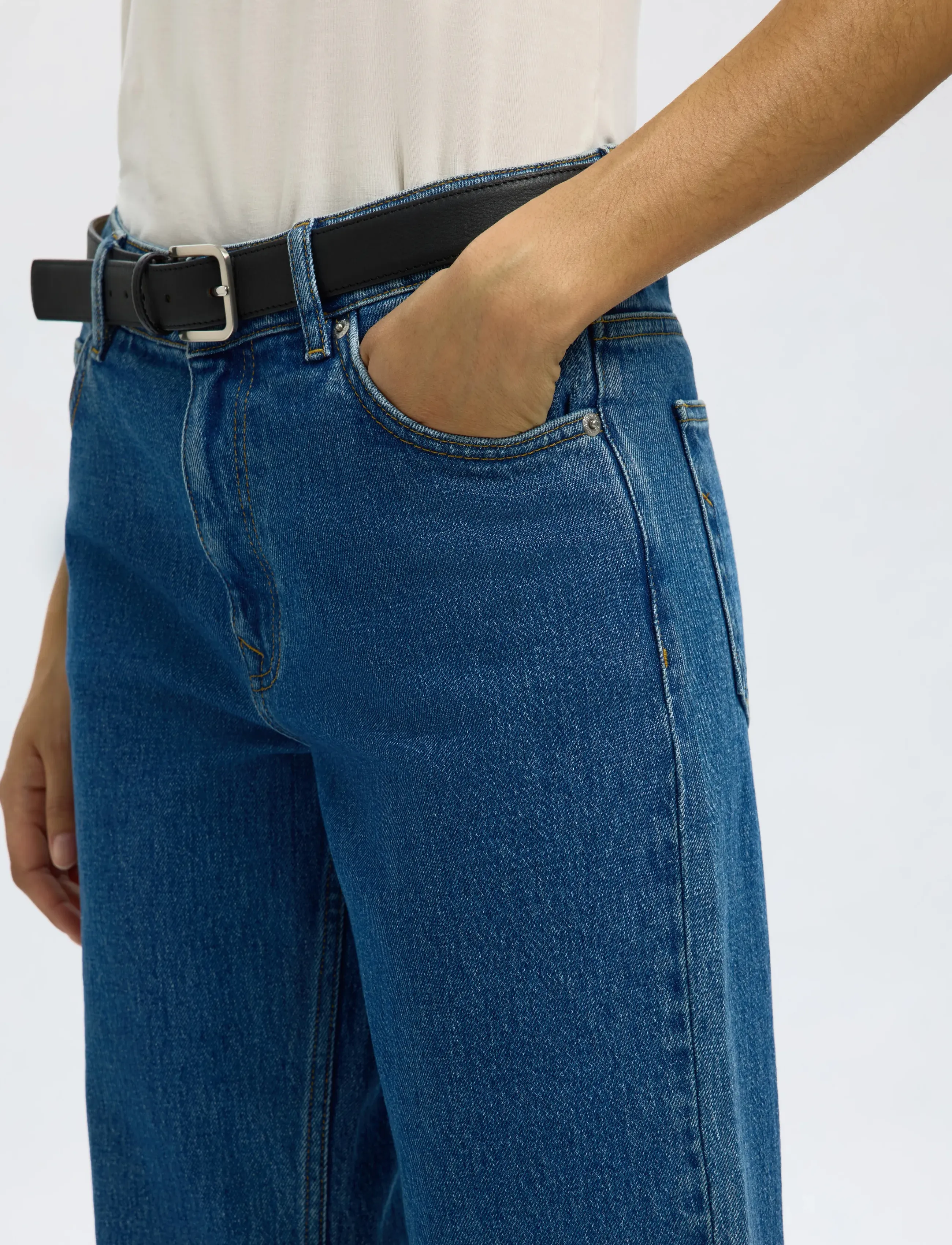 Selected - SLWSTRAIGHT BEA-KORI MW JEANS NOOS - straight jeans - medium blue denim - 4