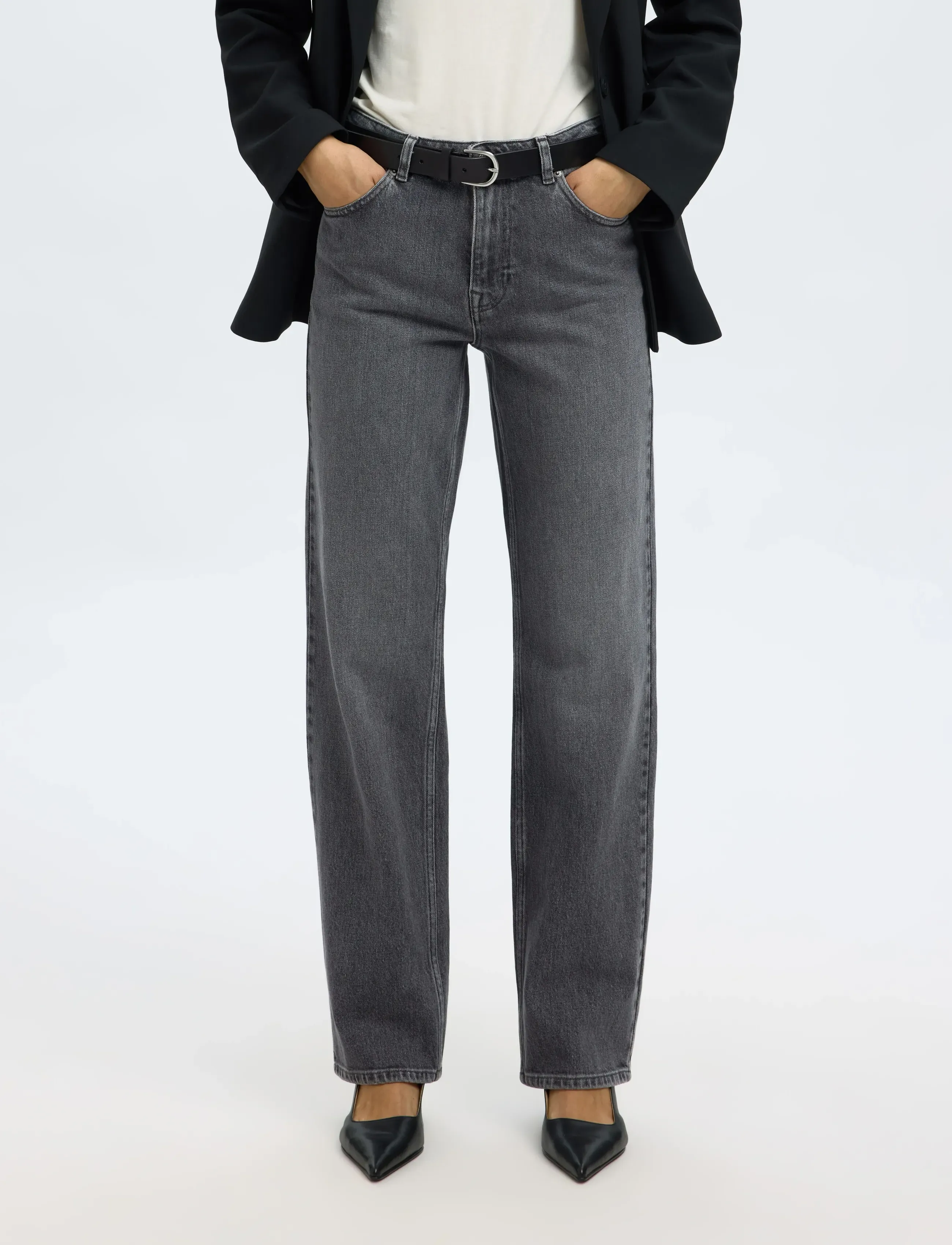 Selected - SLWSTRAIGHT BEA-KORI MW JEANS NOOS - raka jeans - medium grey denim - 0