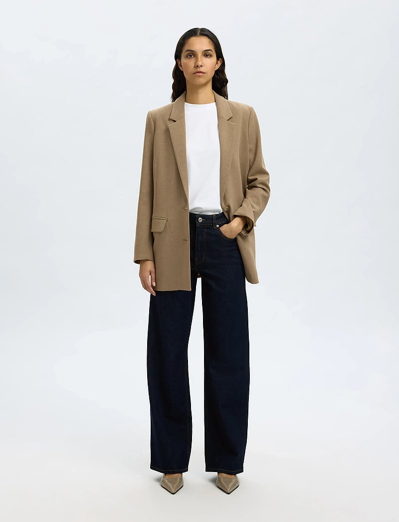 Selected - SLFWIDE BEA-KORI HW JEANS NOOS - hosen mit weitem bein - dark blue denim - 0